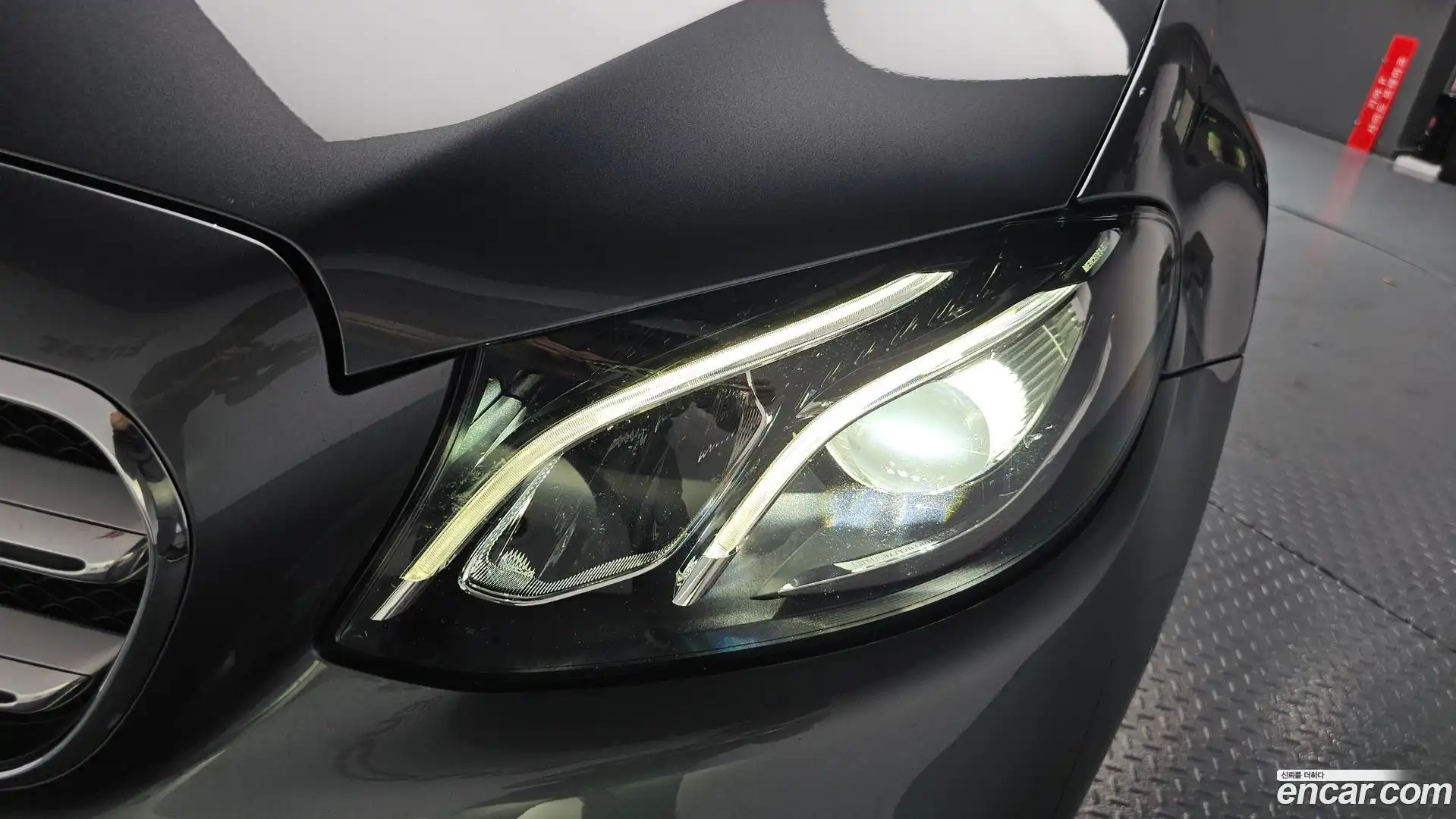 E-Class Mercedes-Benz 2017.7-OUTER-032