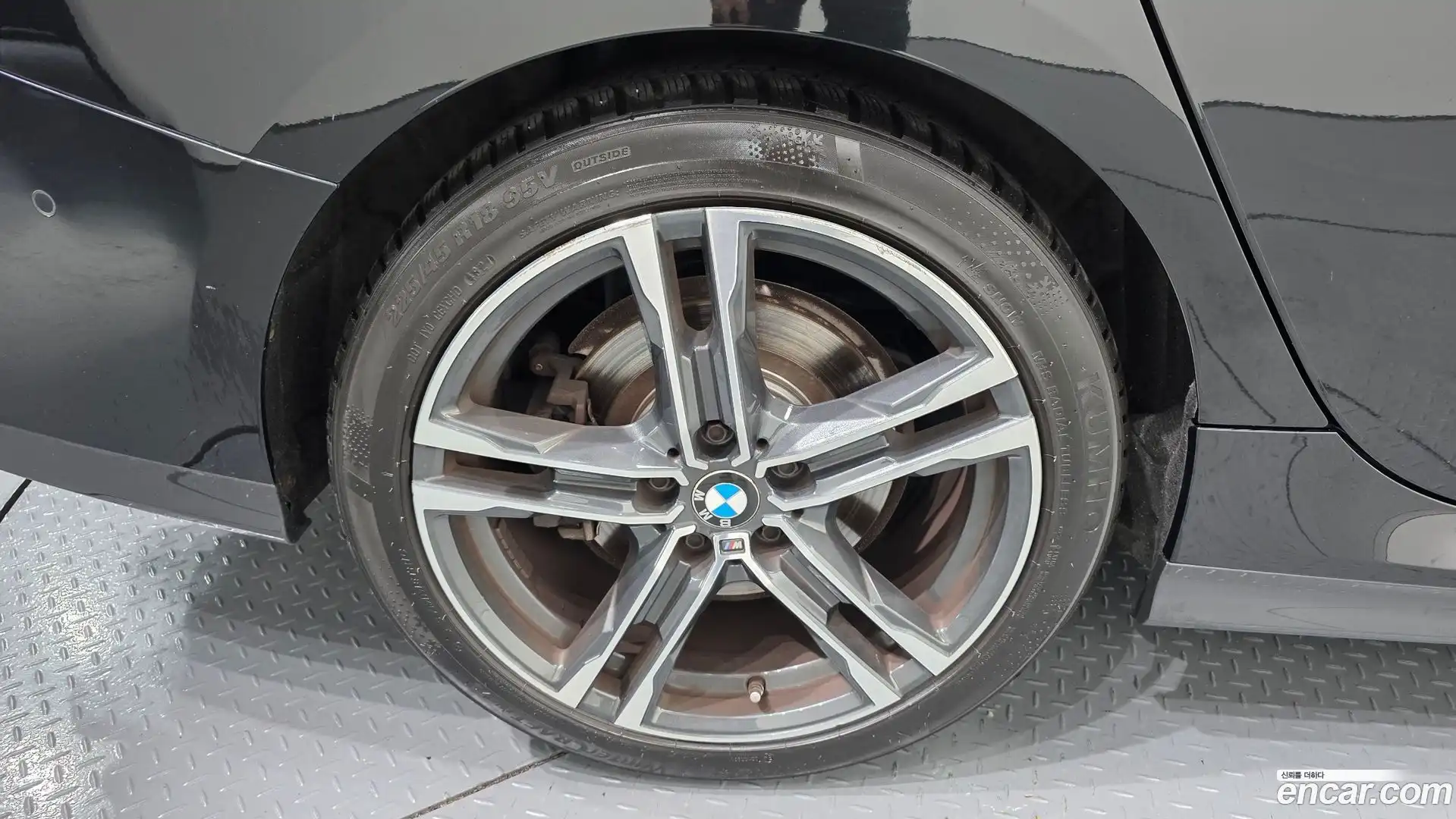 2-Series BMW 2021.8-OUTER-005