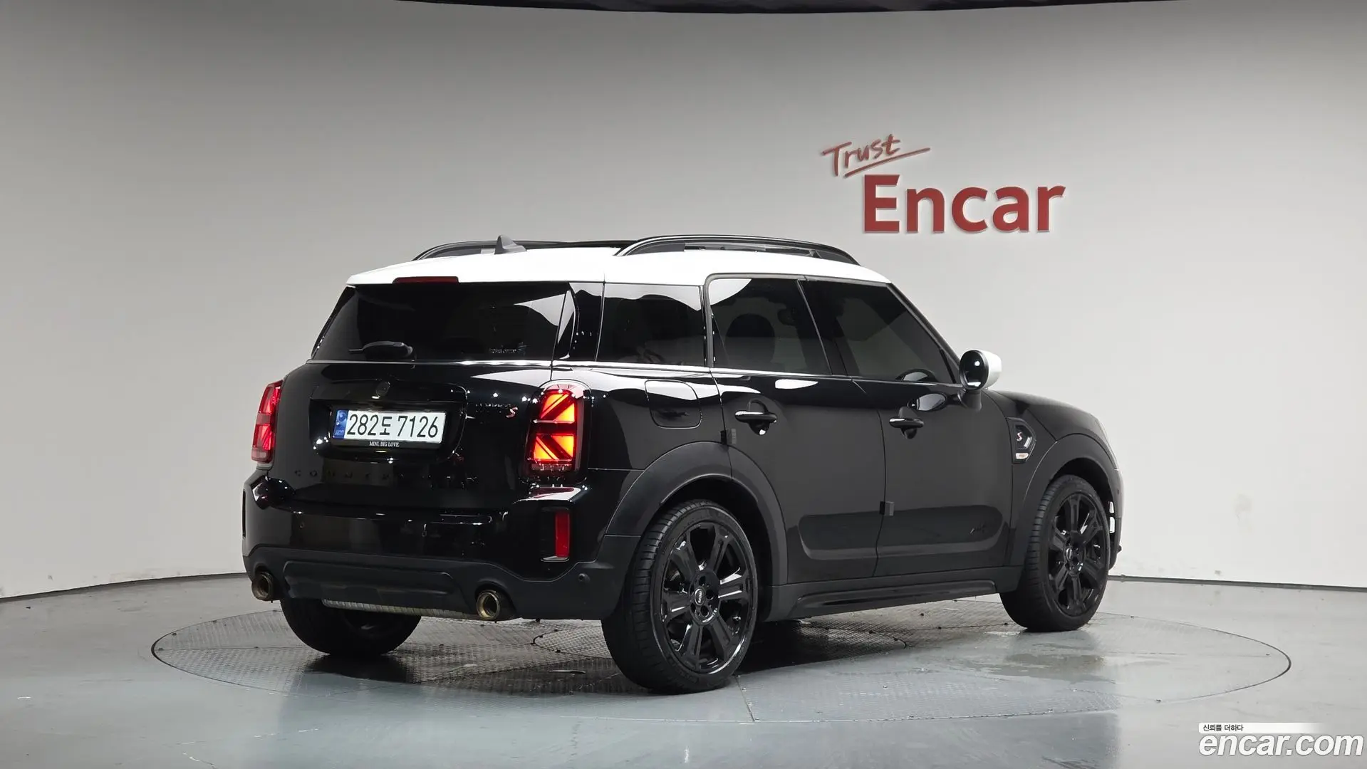 Main__Slider__Photo:Countryman Mini 2023.5-1