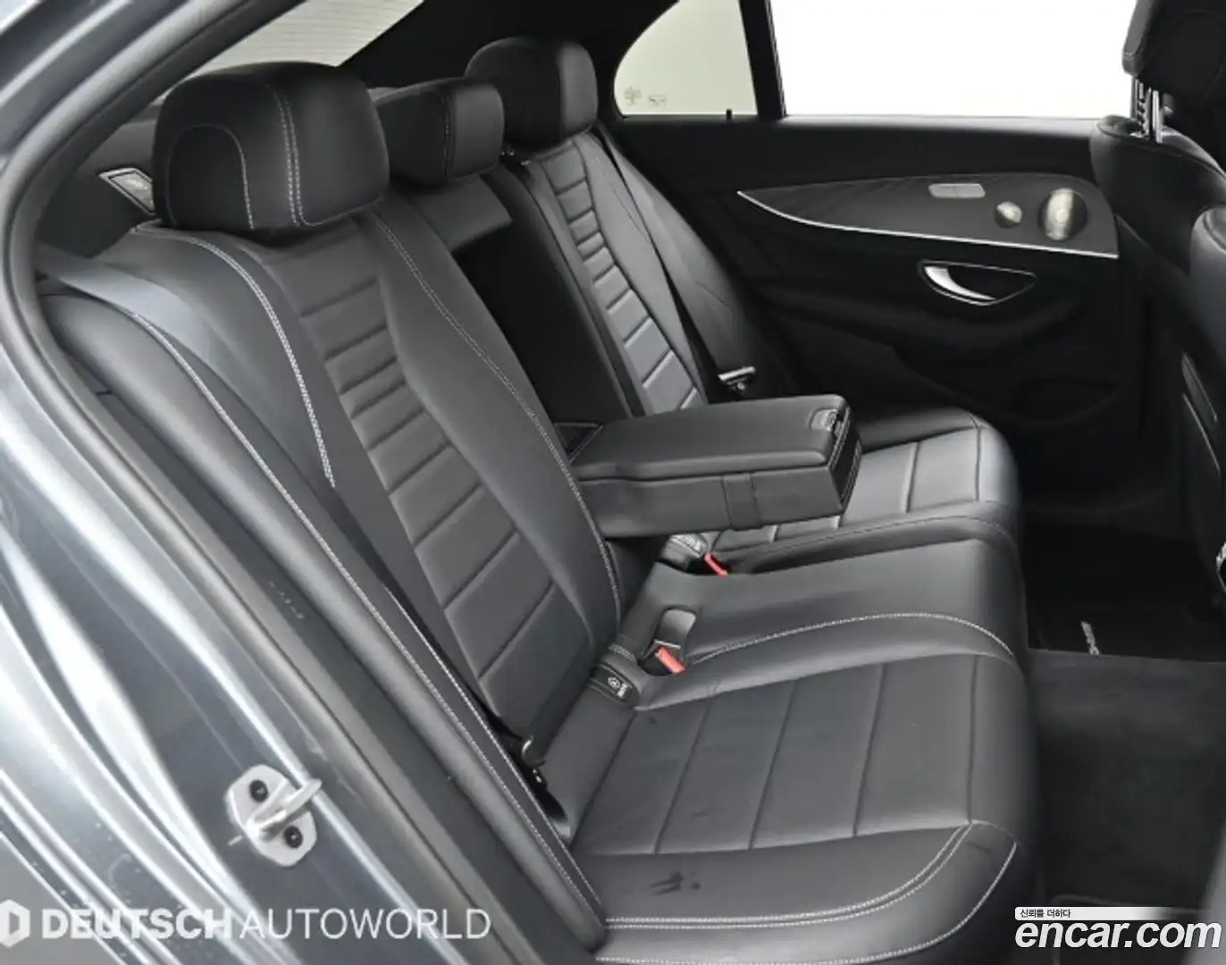 E-Class Mercedes-Benz 2022.1-OPTION-016