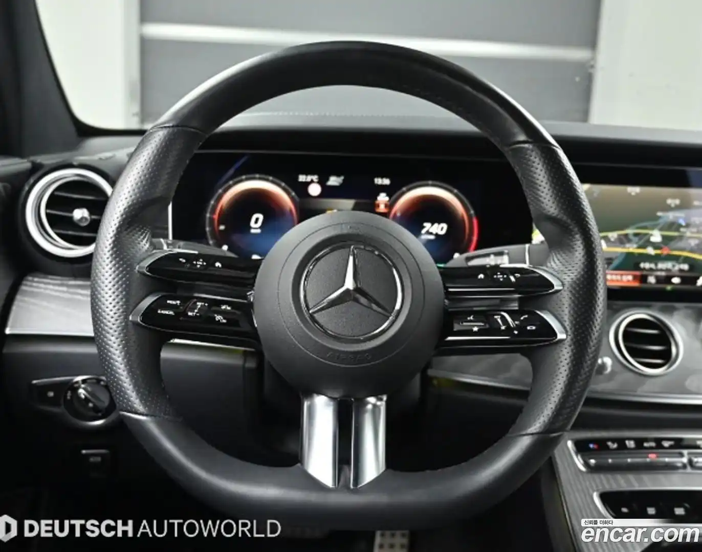E-Class Mercedes-Benz 2022.1-OPTION-017