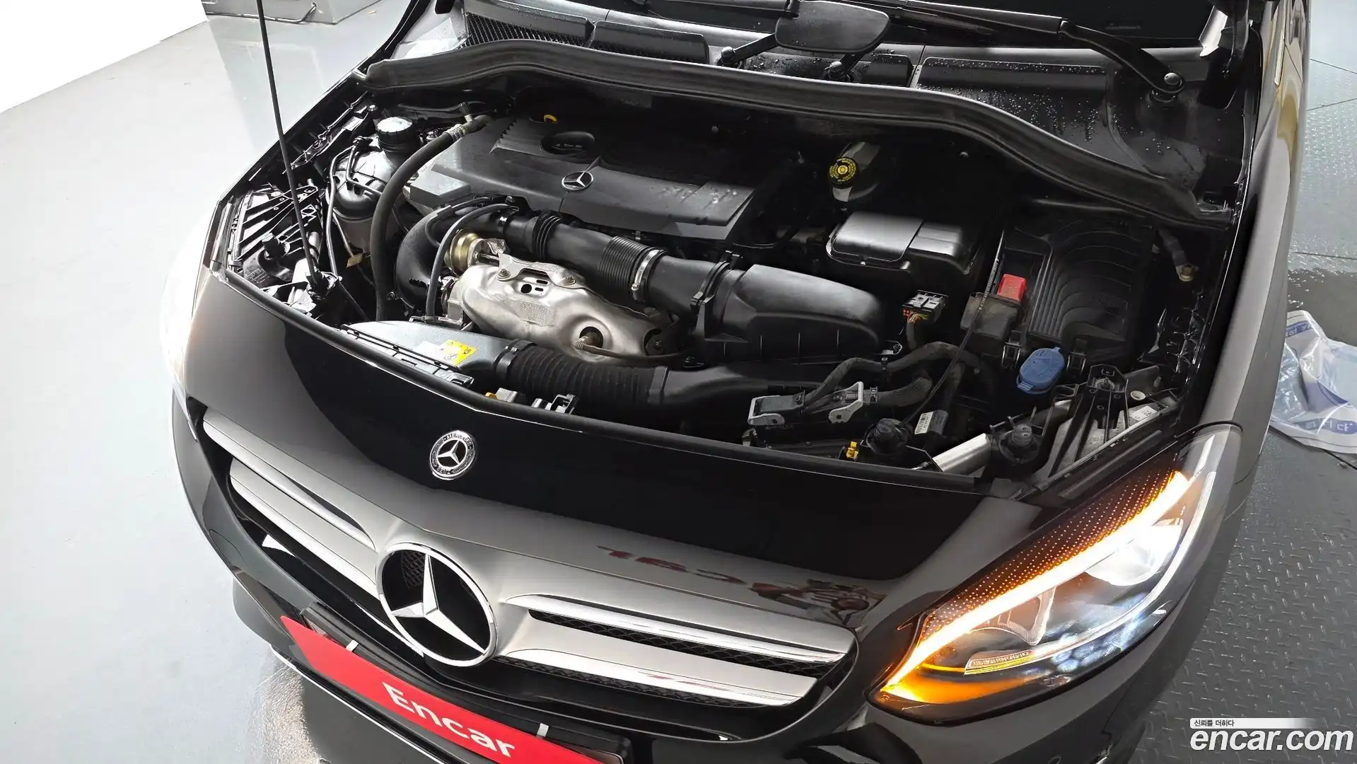 B-Class Mercedes-Benz 2018.6-OUTER-006