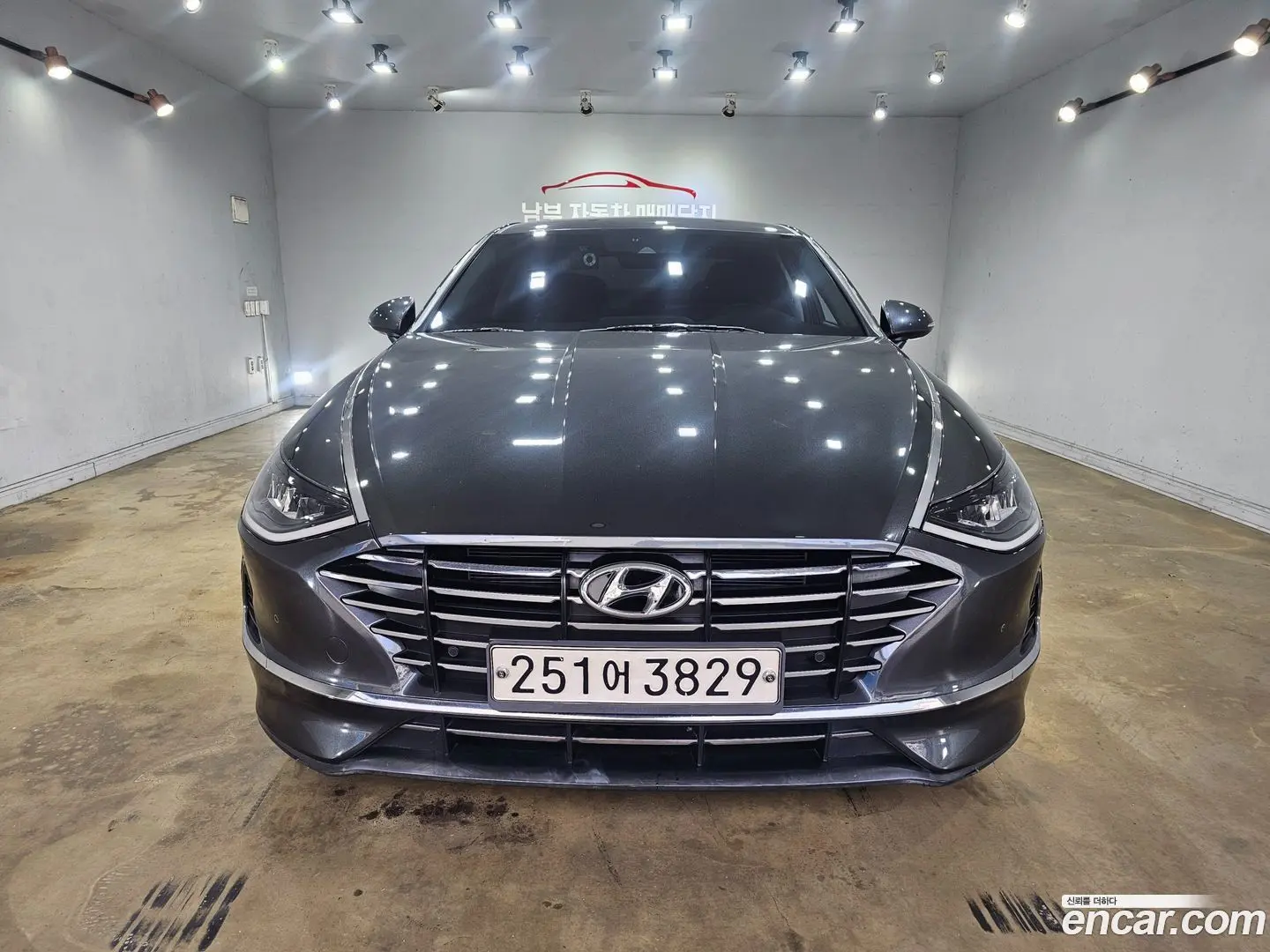 Main__Slider__Photo:Sonata Hyundai 2020.11-1