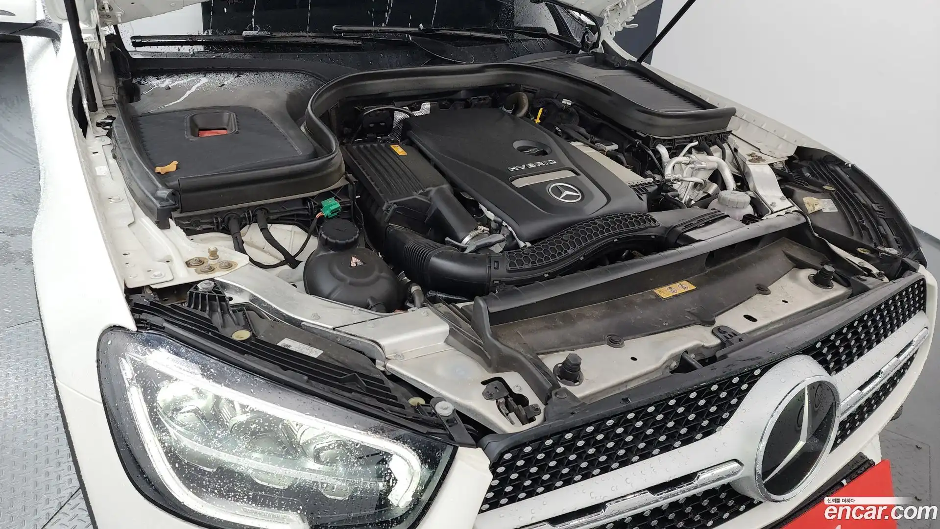 GLC-Class Mercedes-Benz 2021.8-OUTER-006