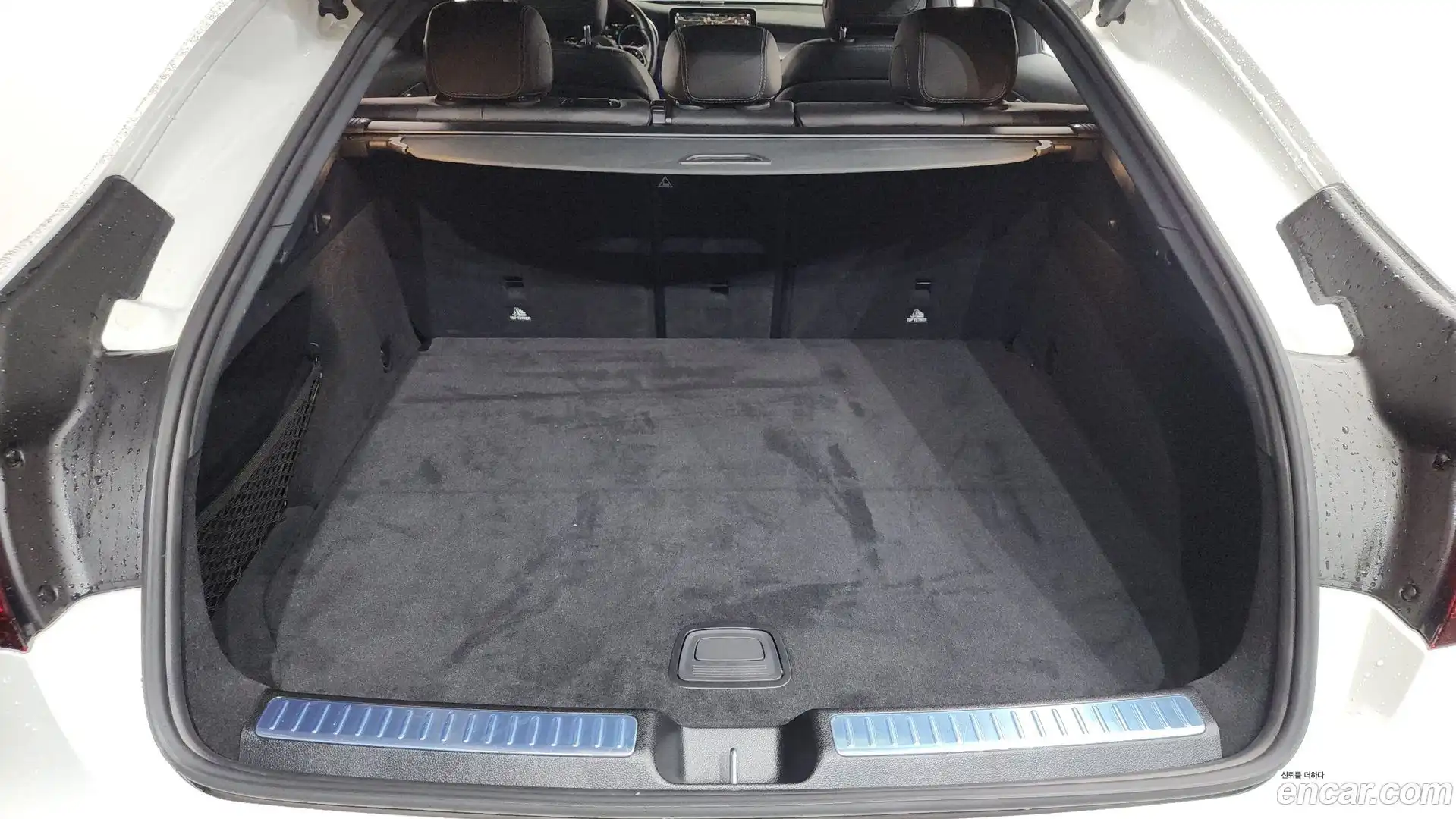 GLC-Class Mercedes-Benz 2021.8-OPTION-023