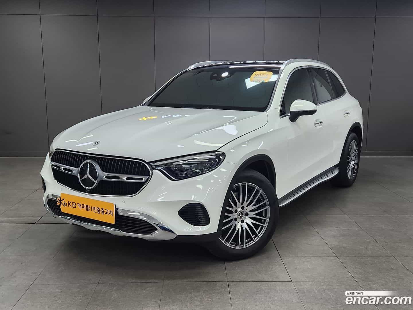 GLC-Class Mercedes-Benz 2025.0-OUTER-001