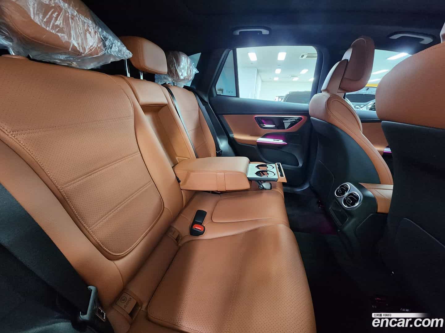 GLC-Class Mercedes-Benz 2025.0-OPTION-017