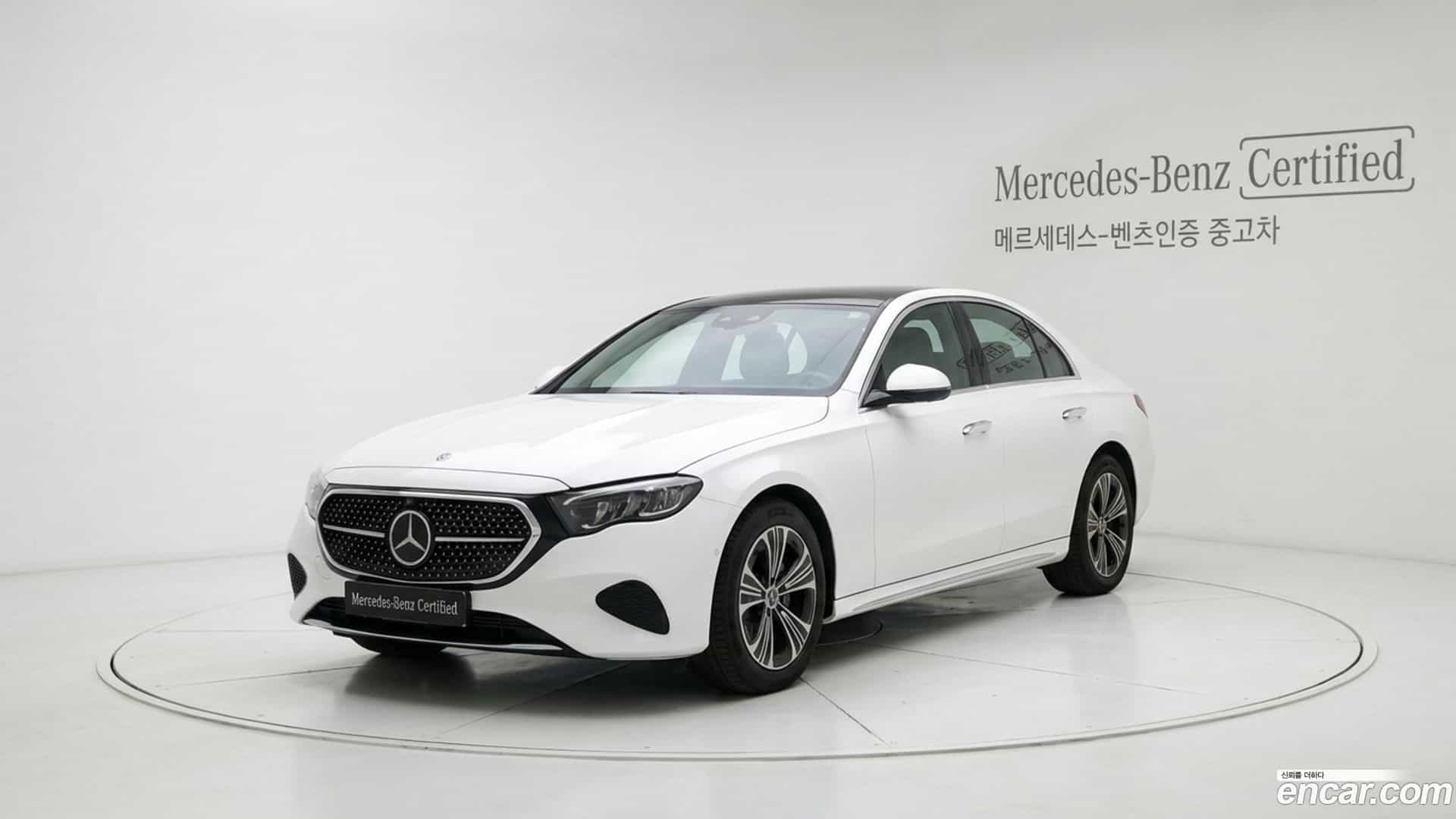 E-Class Mercedes-Benz 2025.7-OUTER-001