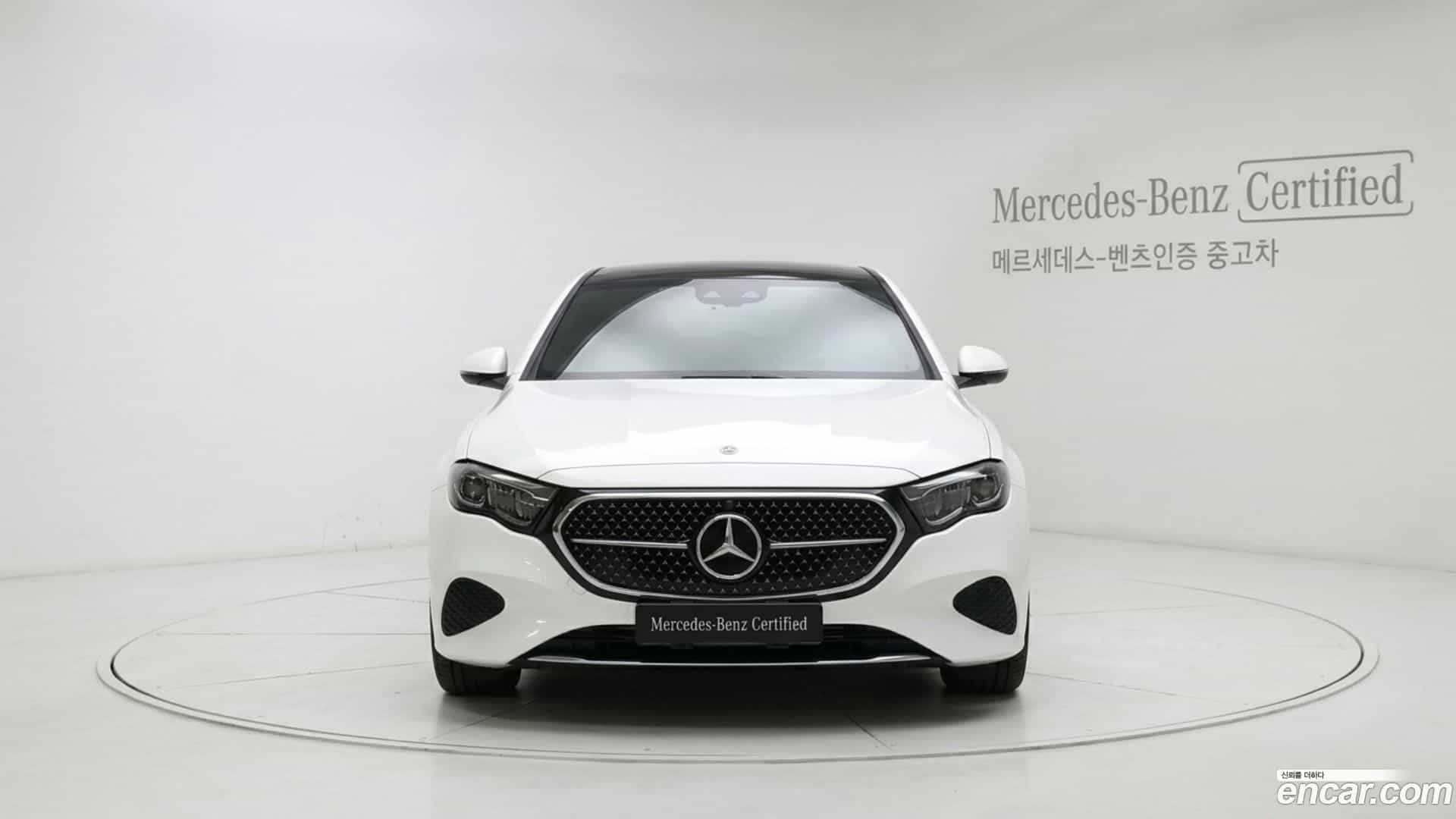 E-Class Mercedes-Benz 2025.7-OUTER-003