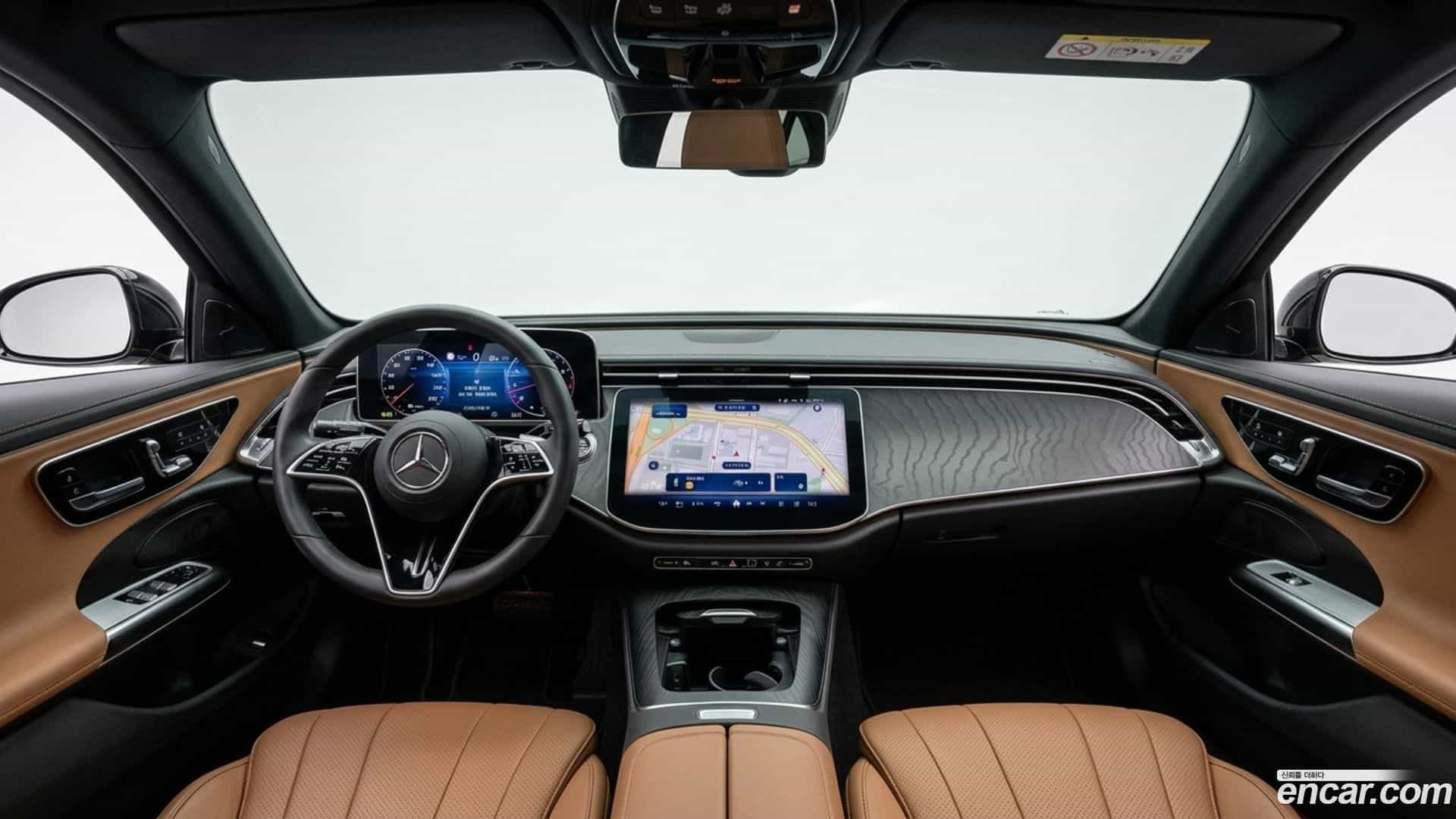 E-Class Mercedes-Benz 2025.7-INNER-007