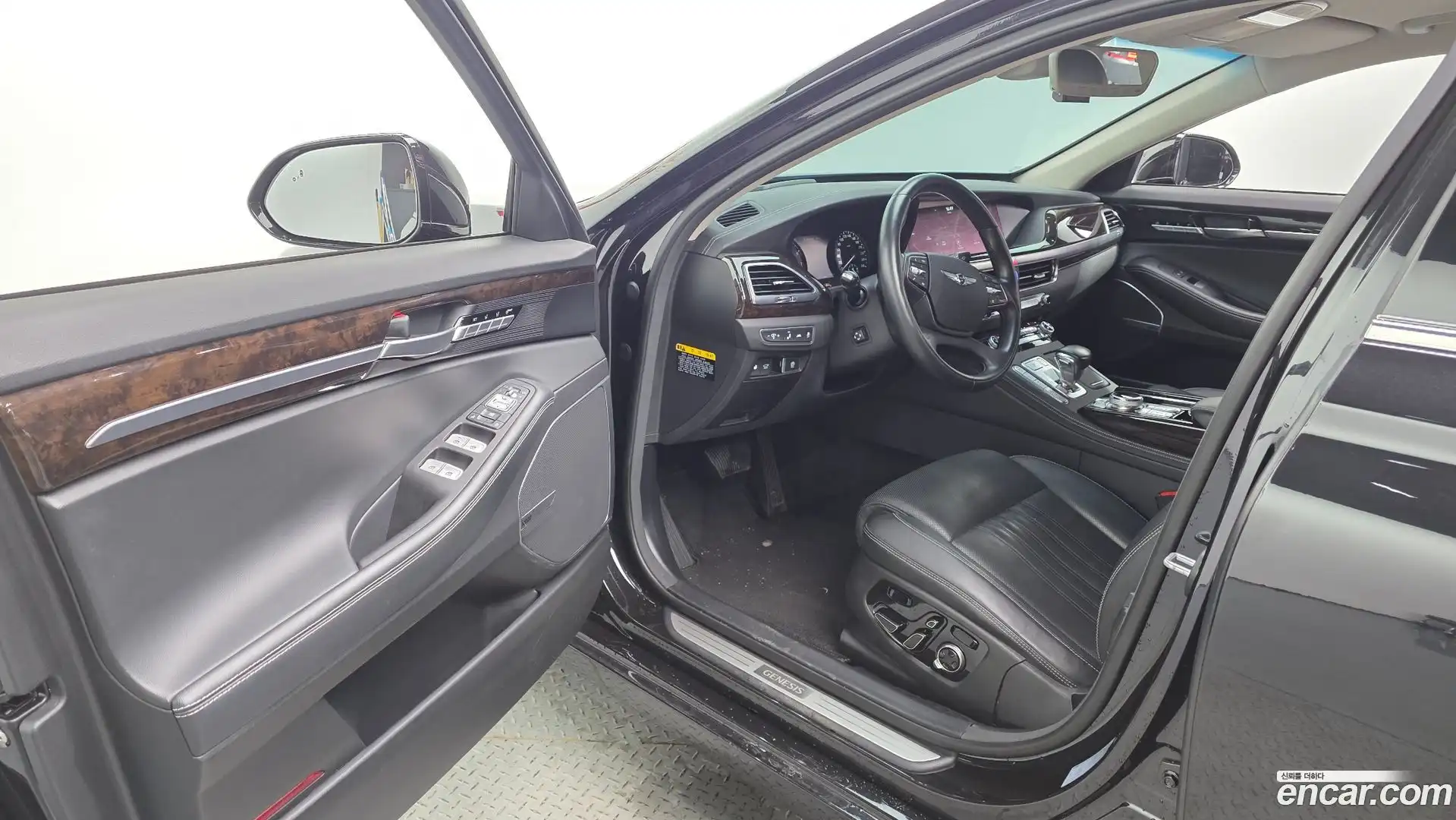 G90 Genesis 2019.2-INNER-010