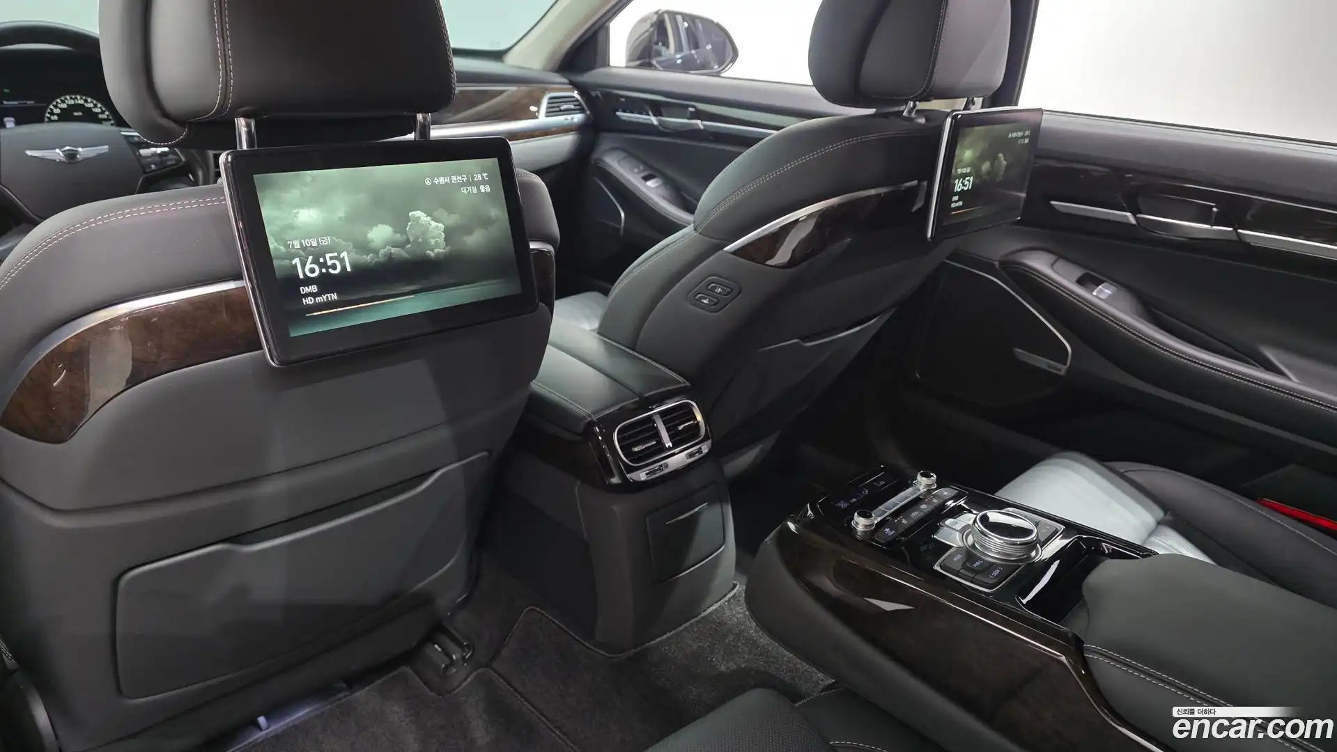 G90 Genesis 2019.2-OPTION-023