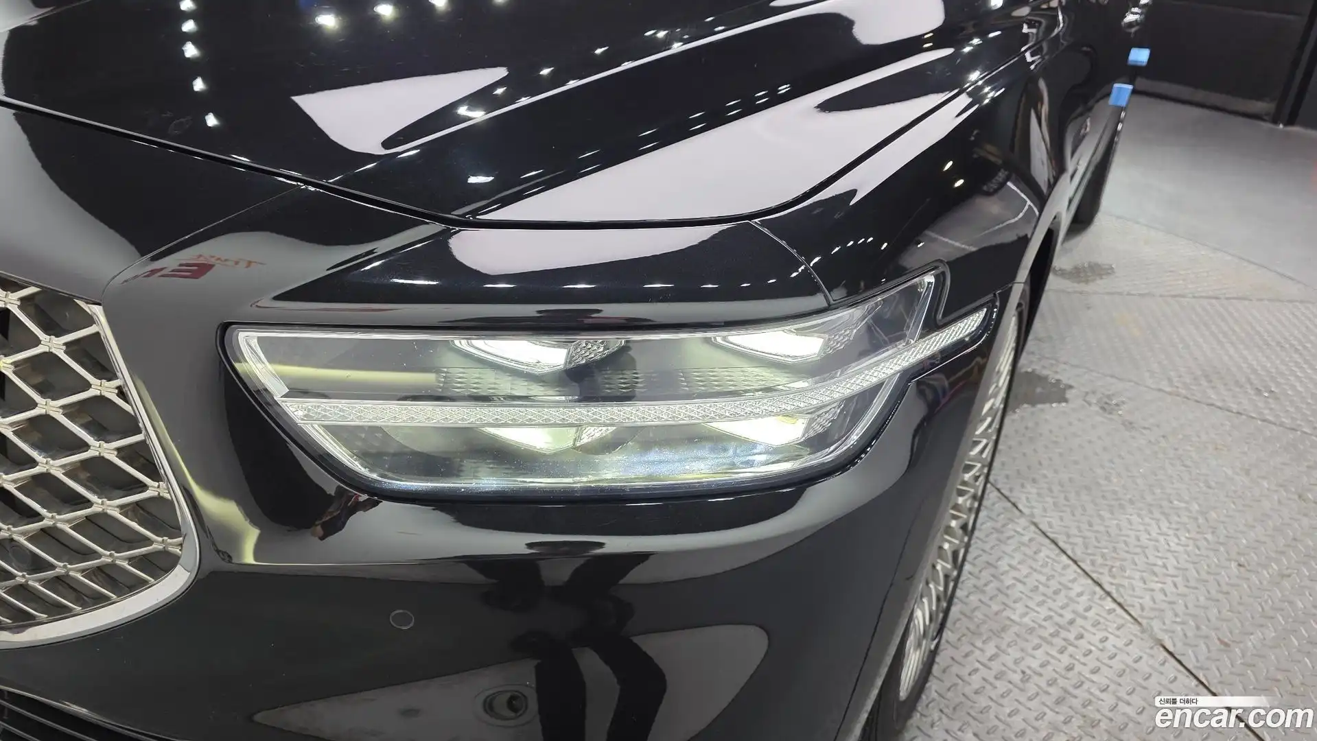 G90 Genesis 2019.2-OUTER-032