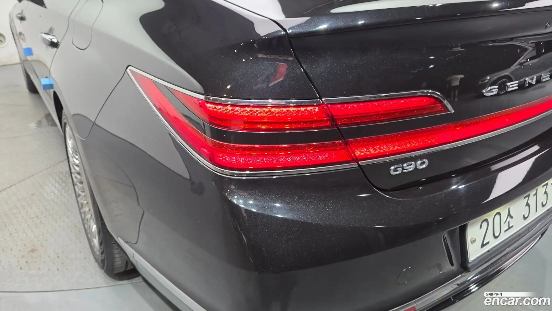 G90 Genesis 2019.2-OUTER-033