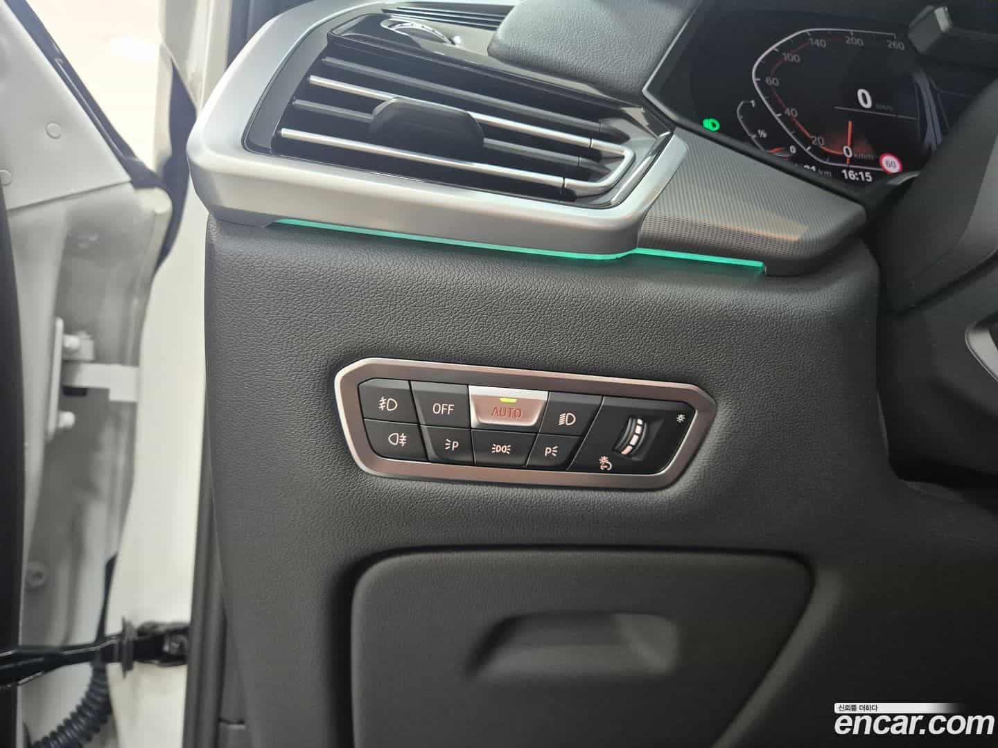 X6 BMW 2020.6-INNER-010