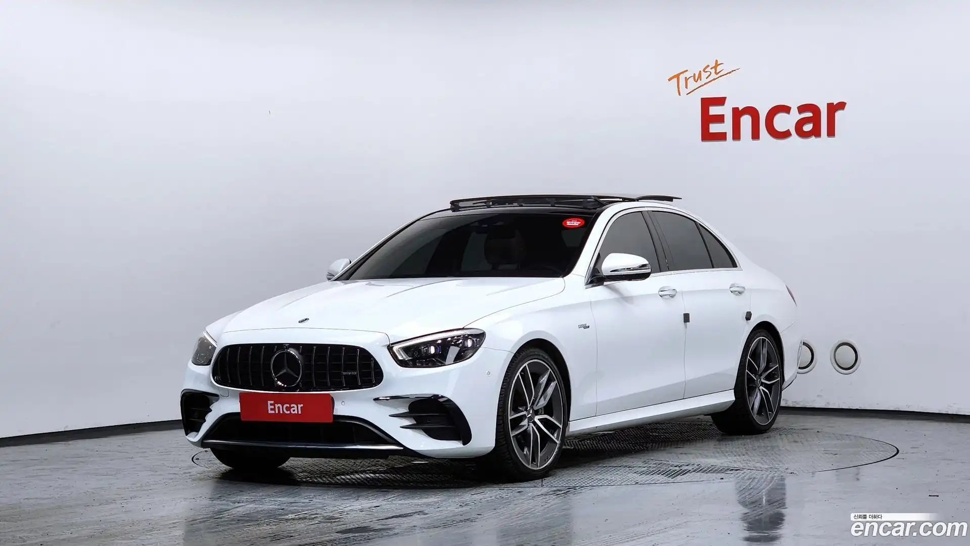 E-Class Mercedes-Benz 2021.11-OUTER-001