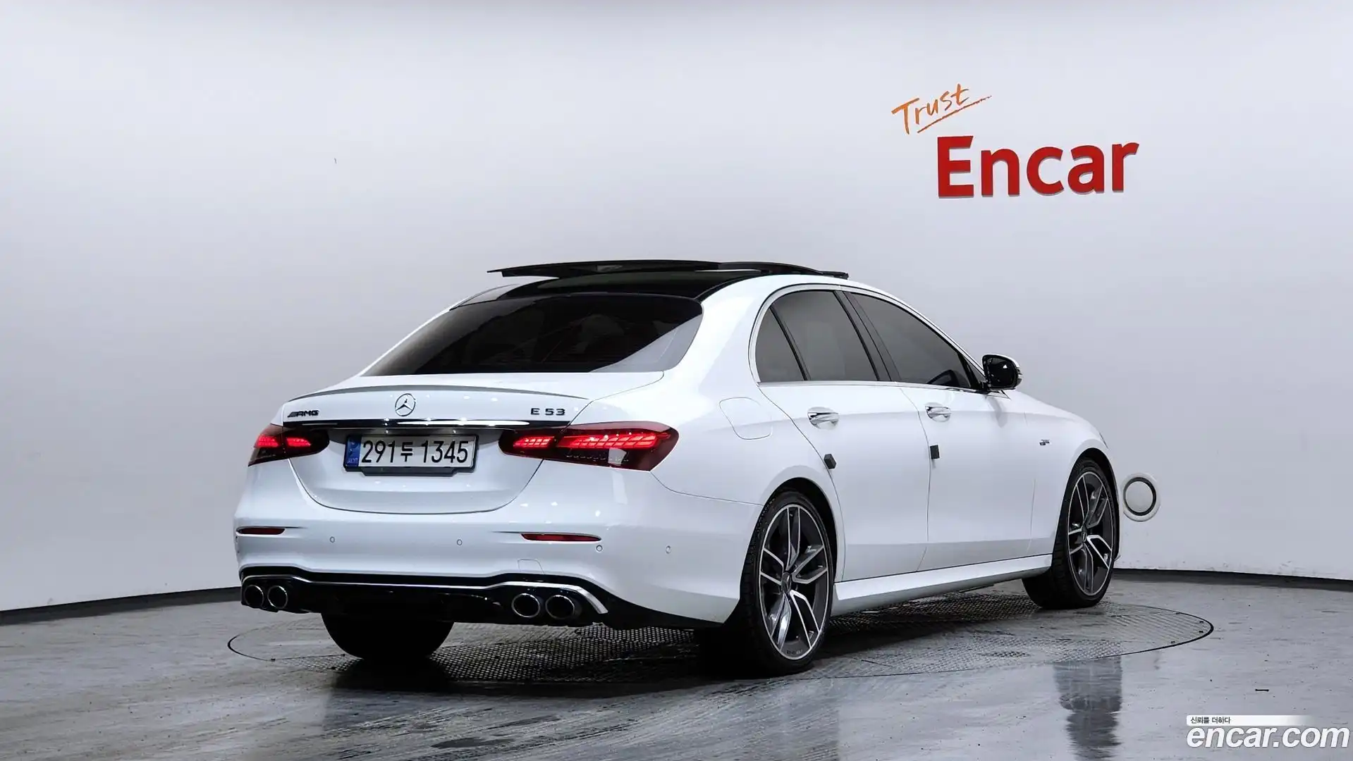 E-Class Mercedes-Benz 2021.11-OUTER-002