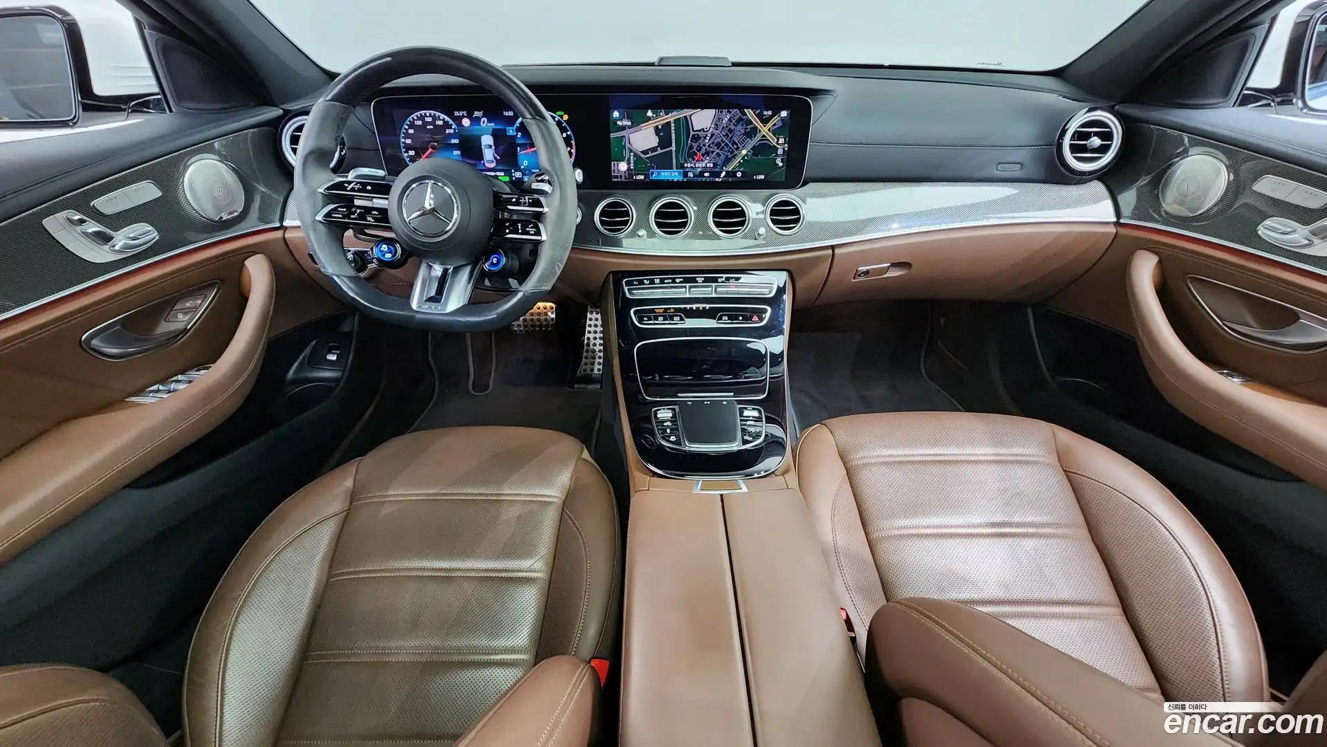 E-Class Mercedes-Benz 2021.11-INNER-007