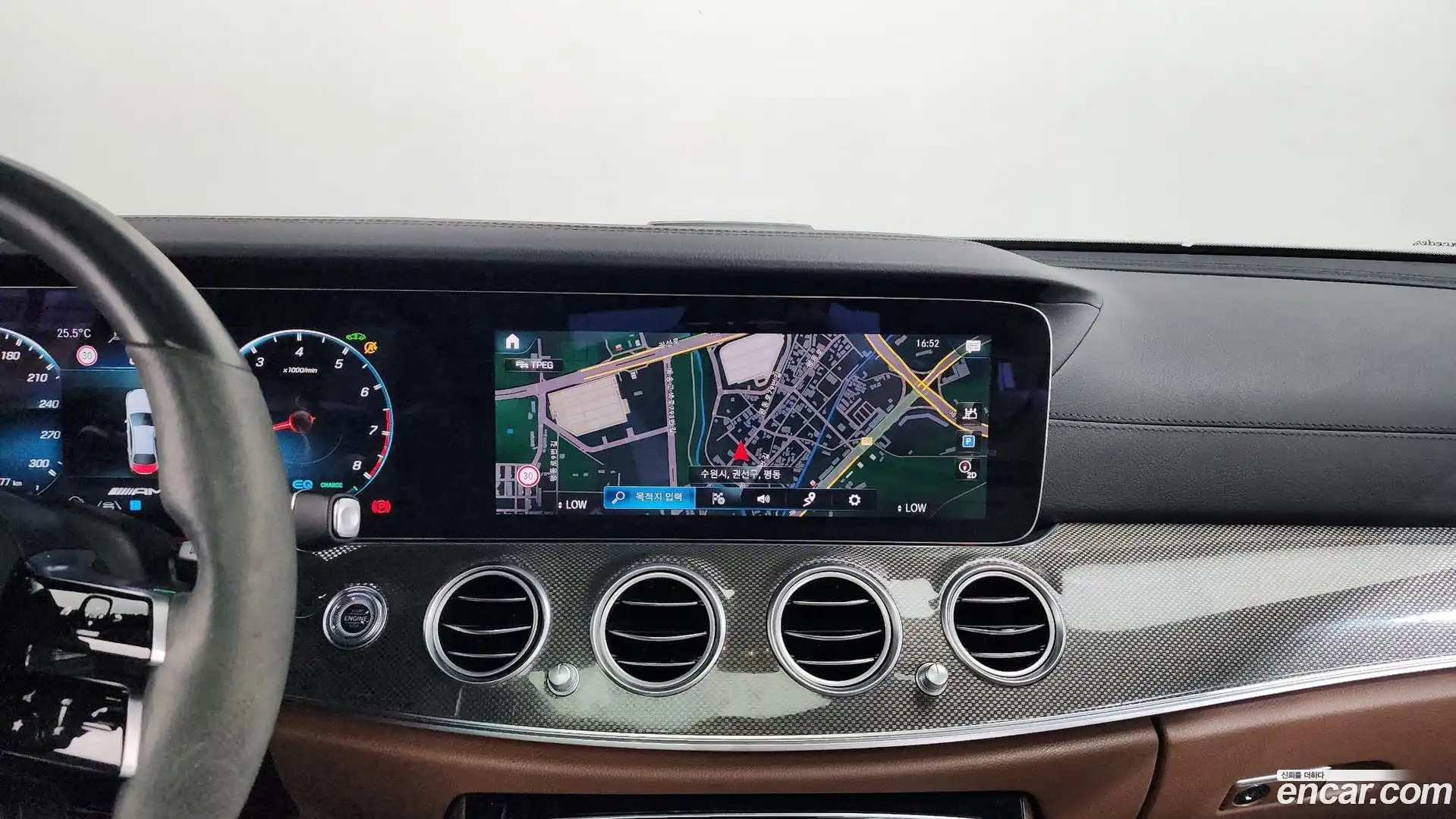 E-Class Mercedes-Benz 2021.11-OPTION-016