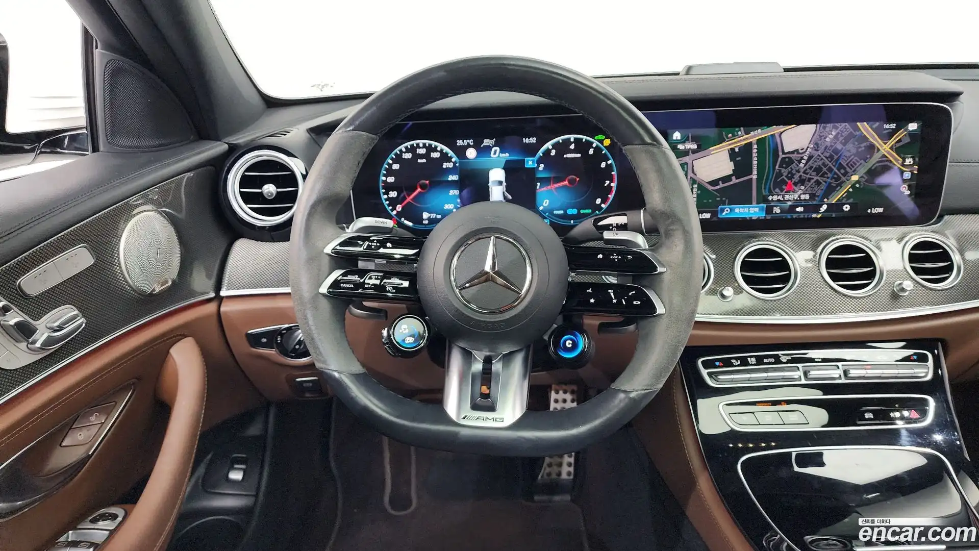 E-Class Mercedes-Benz 2021.11-OPTION-017