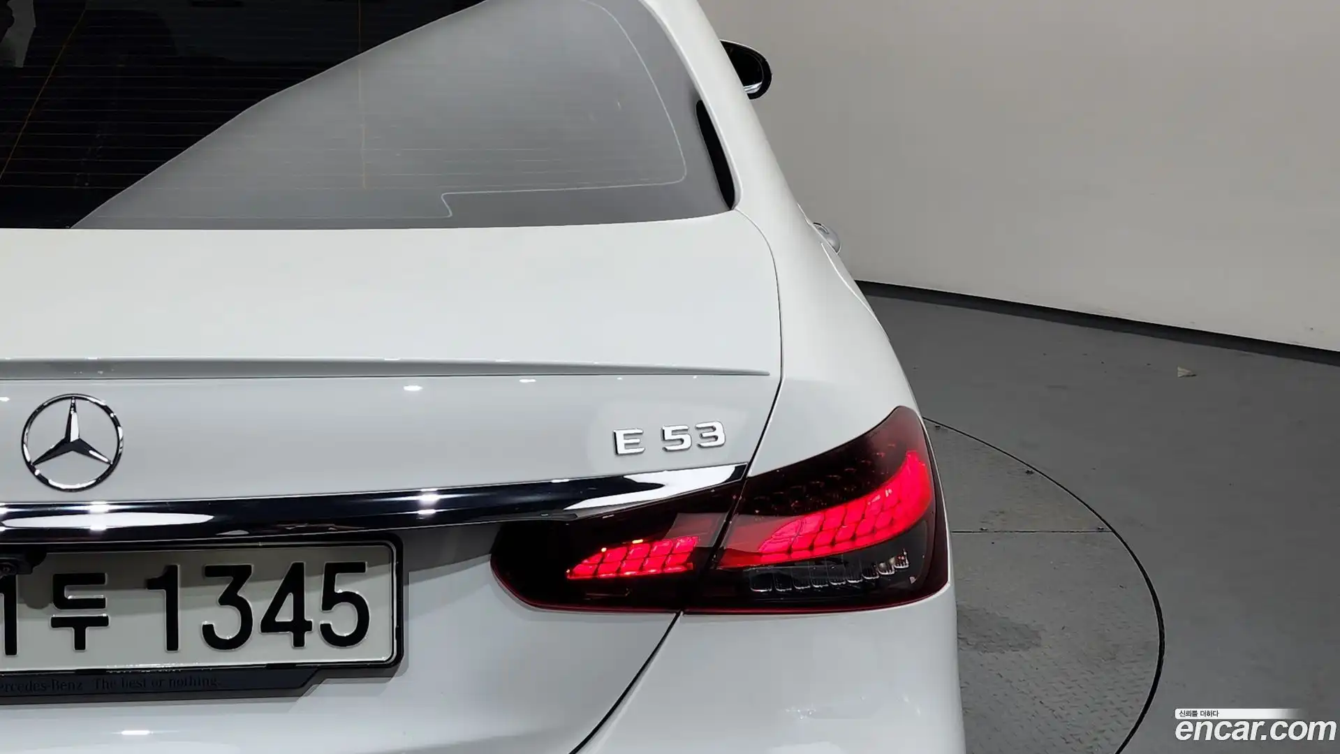 E-Class Mercedes-Benz 2021.11-OUTER-033