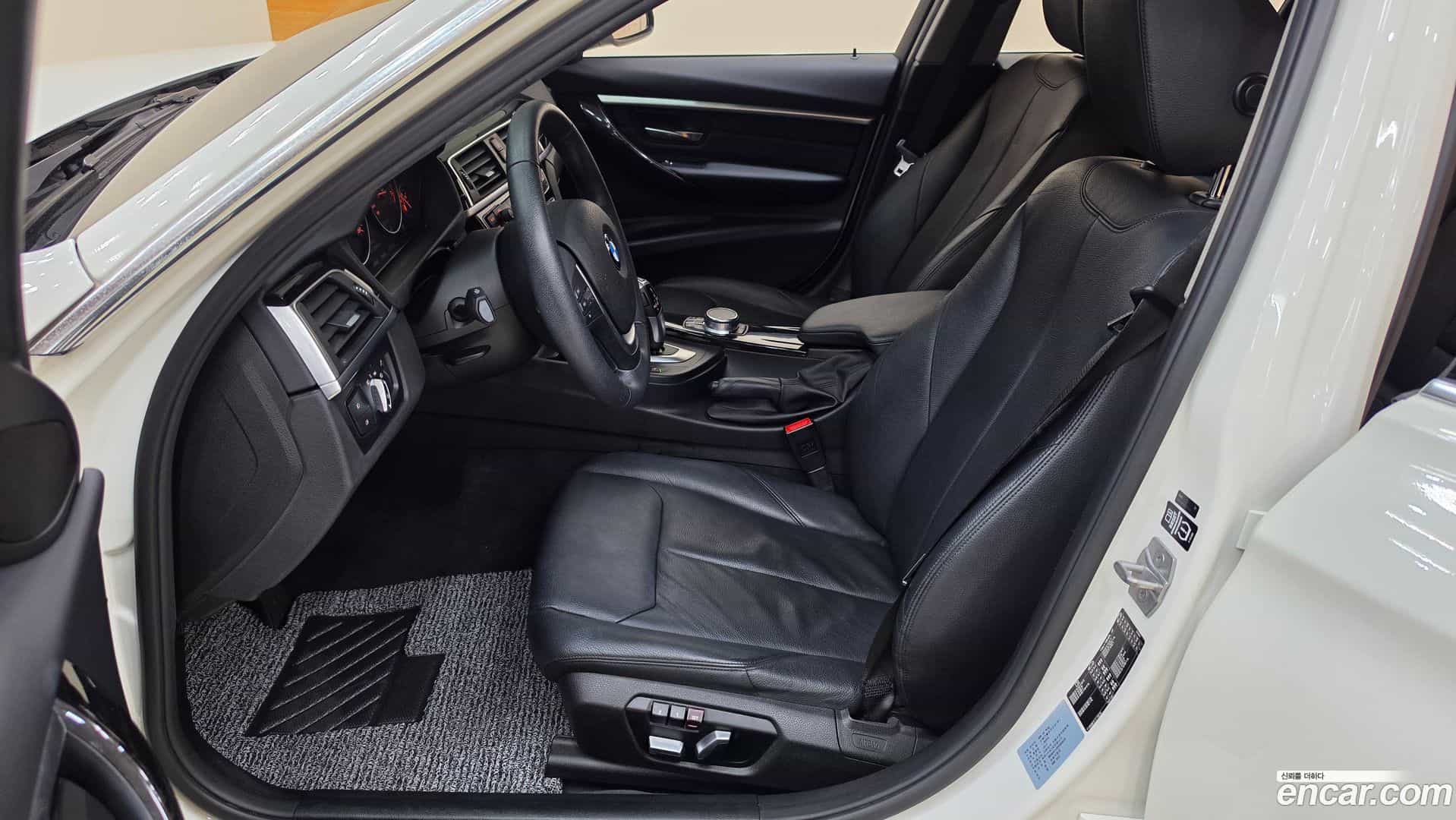 3-Series BMW 2017.6-OPTION-016
