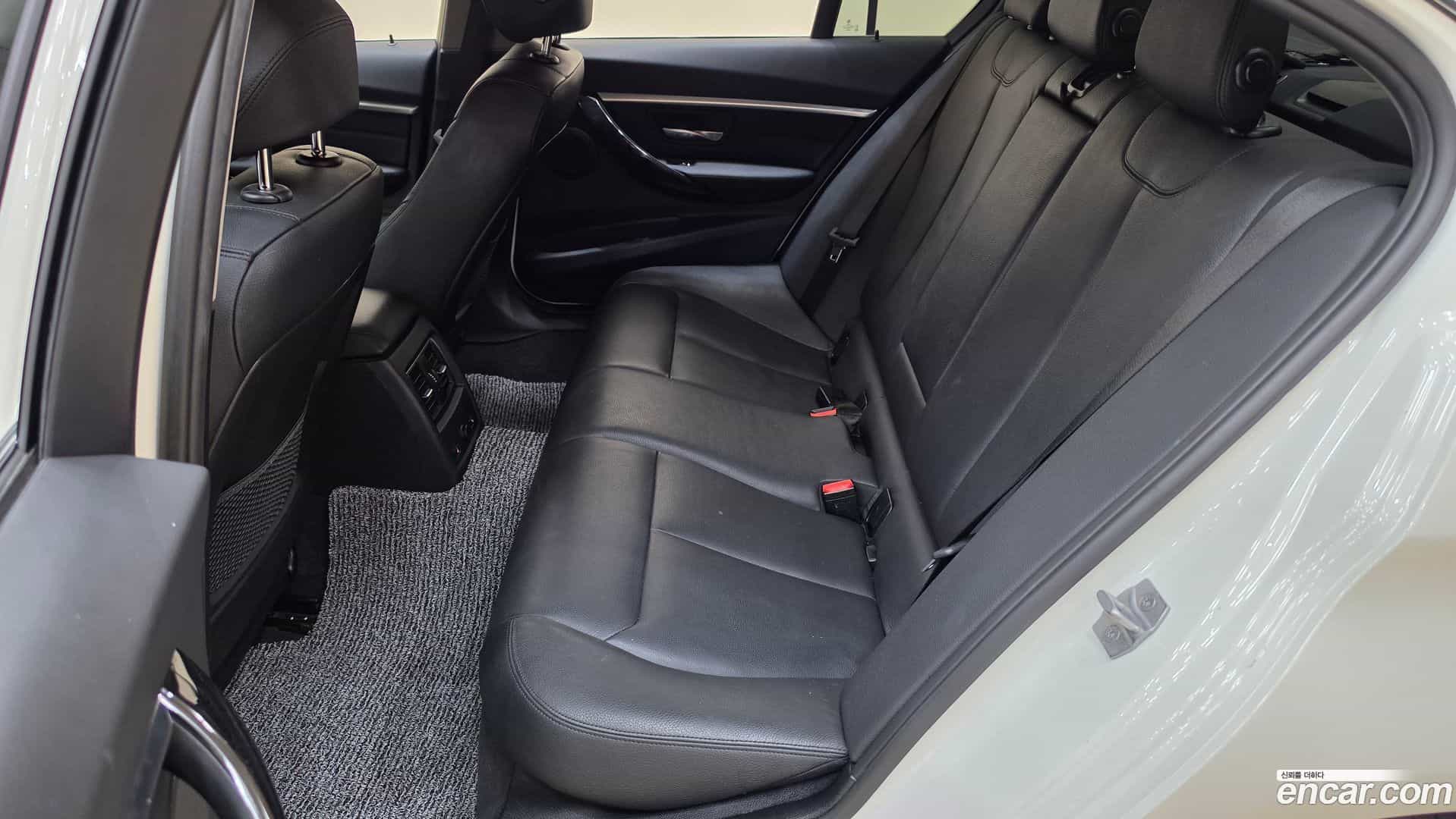 3-Series BMW 2017.6-OPTION-017