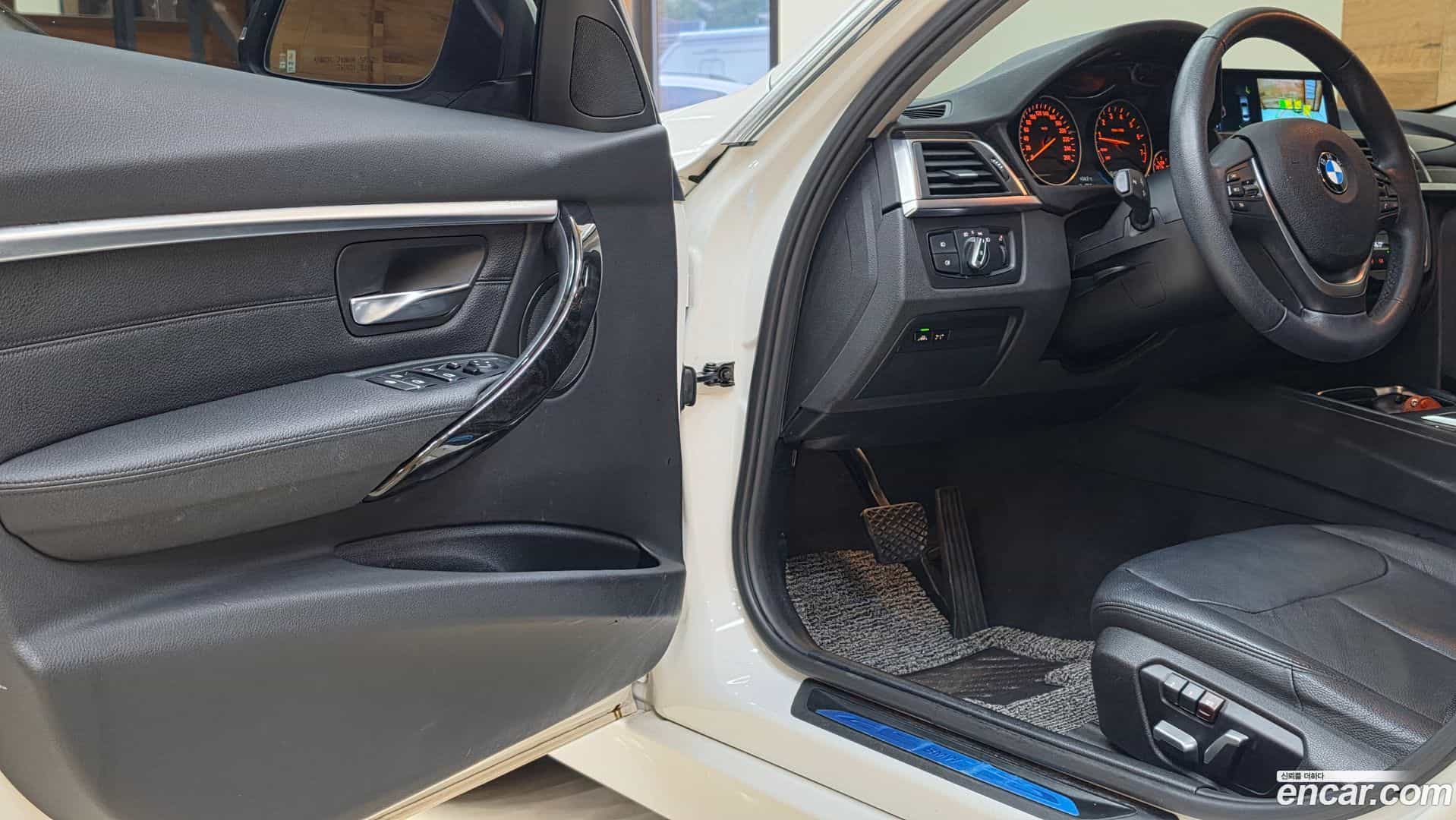 3-Series BMW 2017.6-OPTION-018