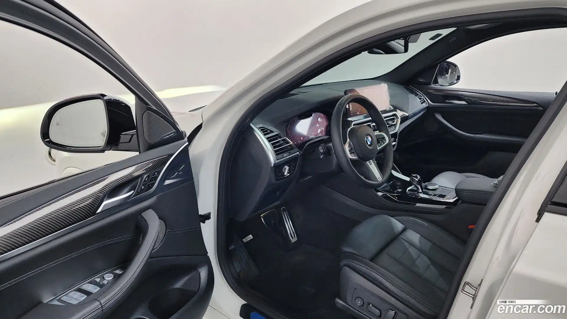 X4 BMW 2024.4-INNER-010