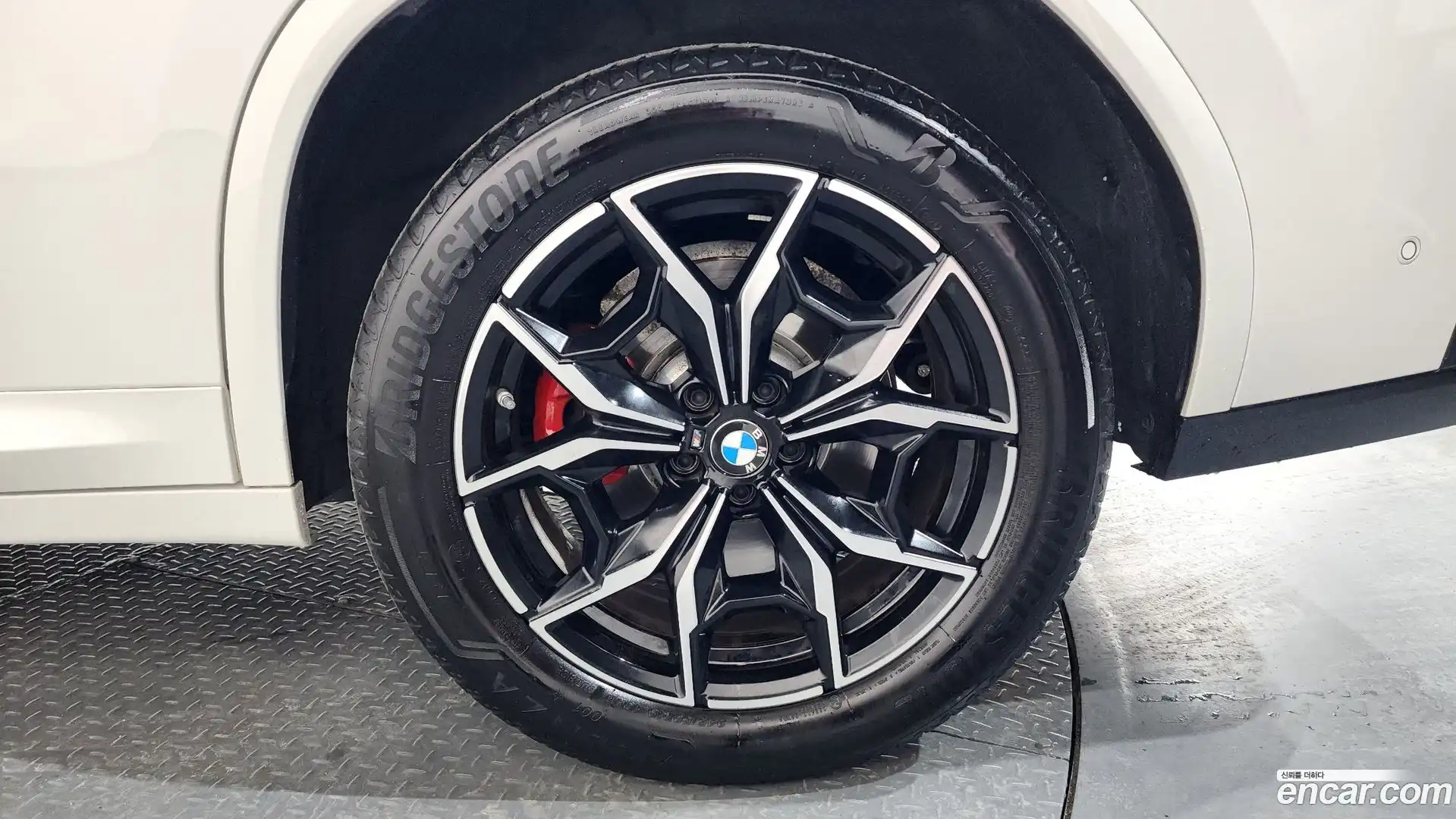 X4 BMW 2024.4-OUTER-031