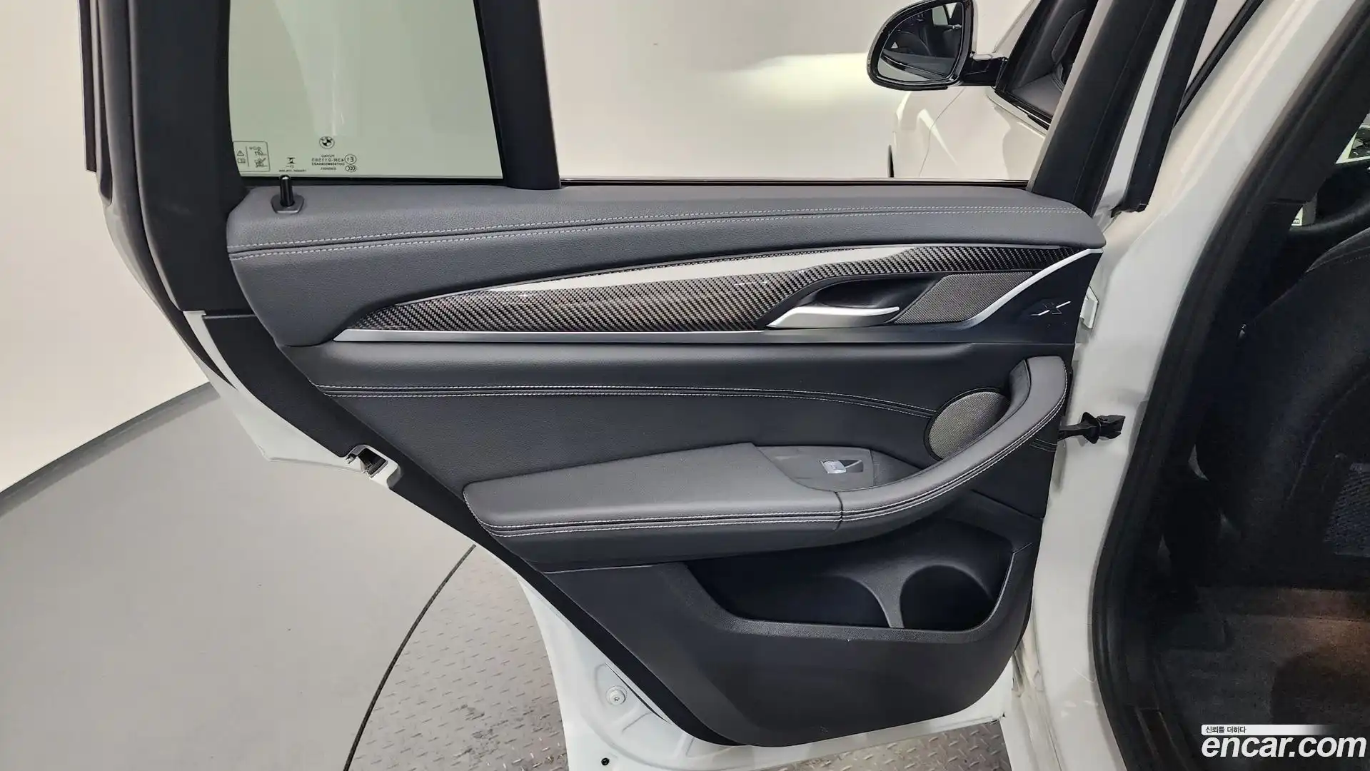 X4 BMW 2024.4-INNER-035