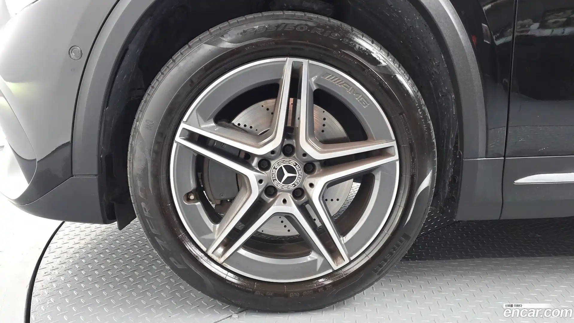 GLA-Class Mercedes-Benz 2020.8-OUTER-005