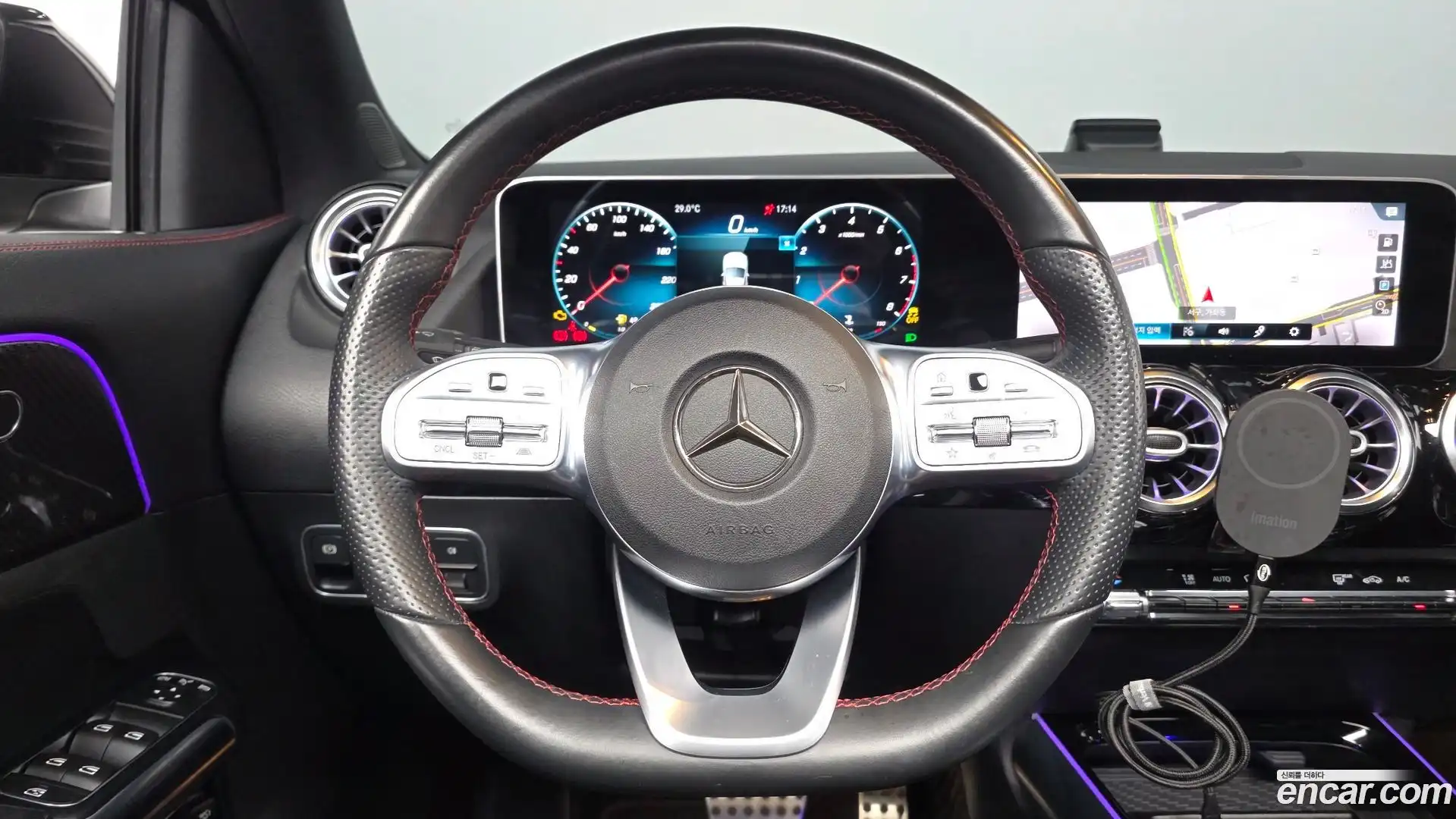 GLA-Class Mercedes-Benz 2020.8-OPTION-017