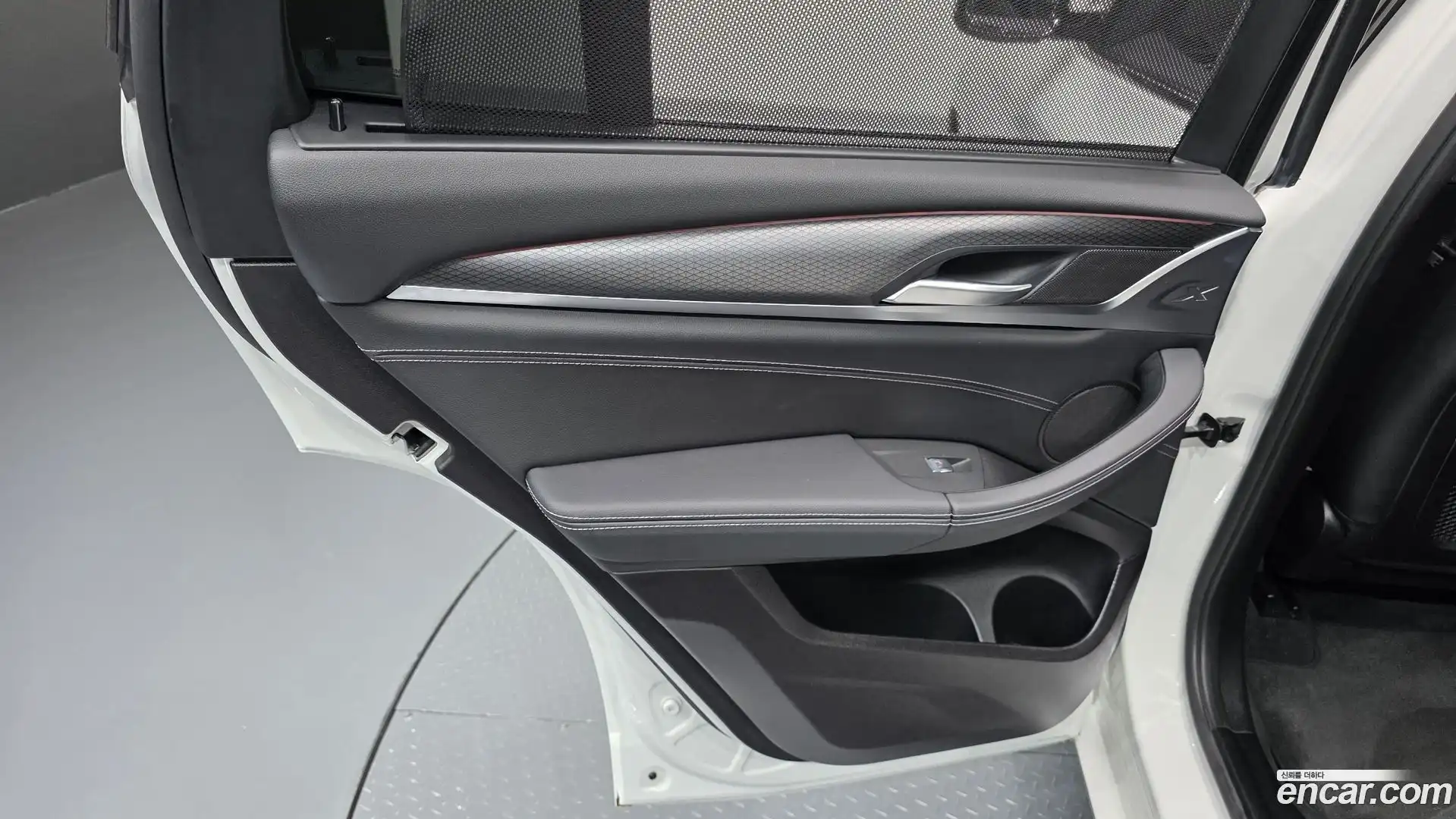 X3 BMW 2022.2-INNER-035