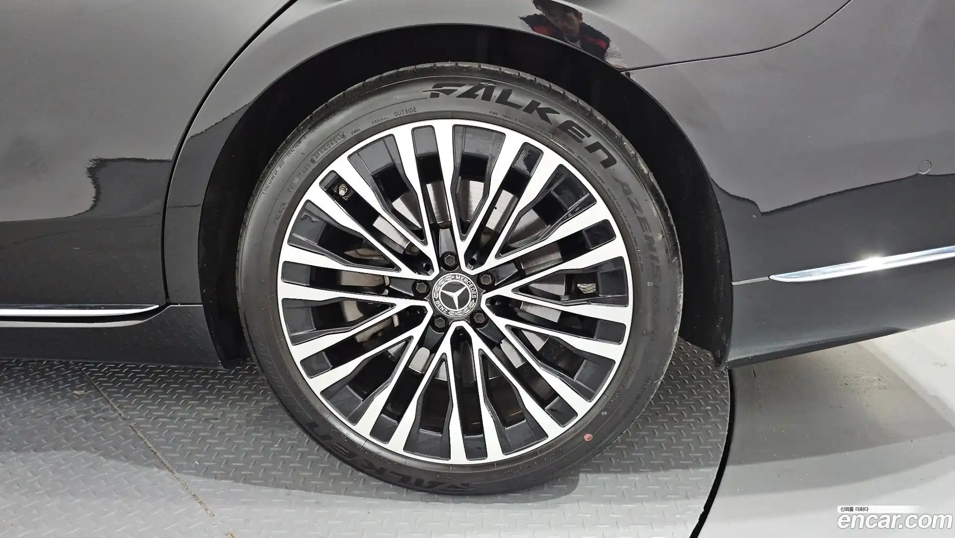 S-Class Mercedes-Benz 2021.6-OUTER-031