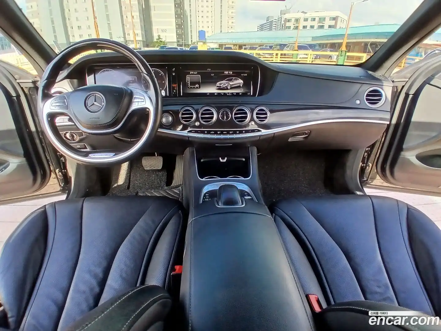 S-Class Mercedes-Benz 2017.4-INNER-010