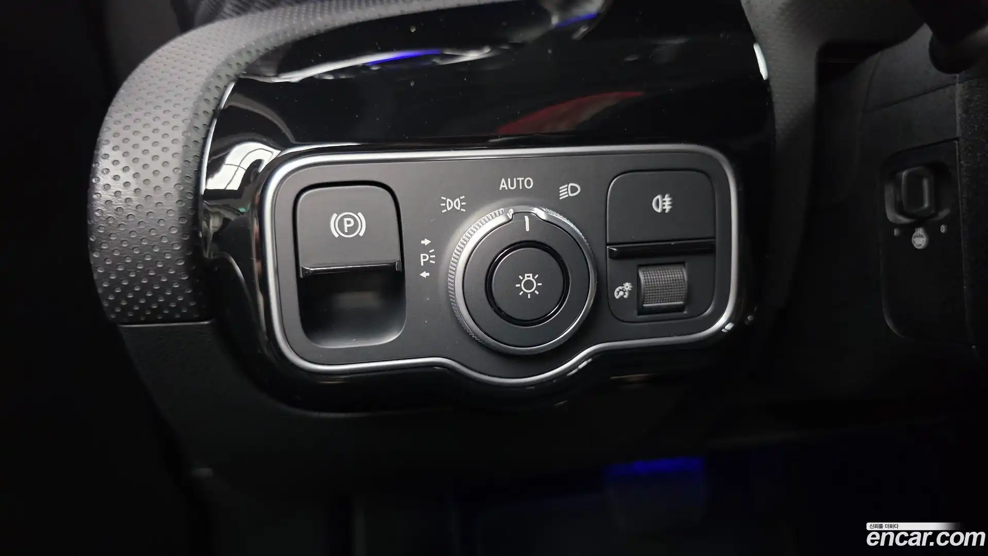 A-Class Mercedes-Benz 2025.6-OPTION-040
