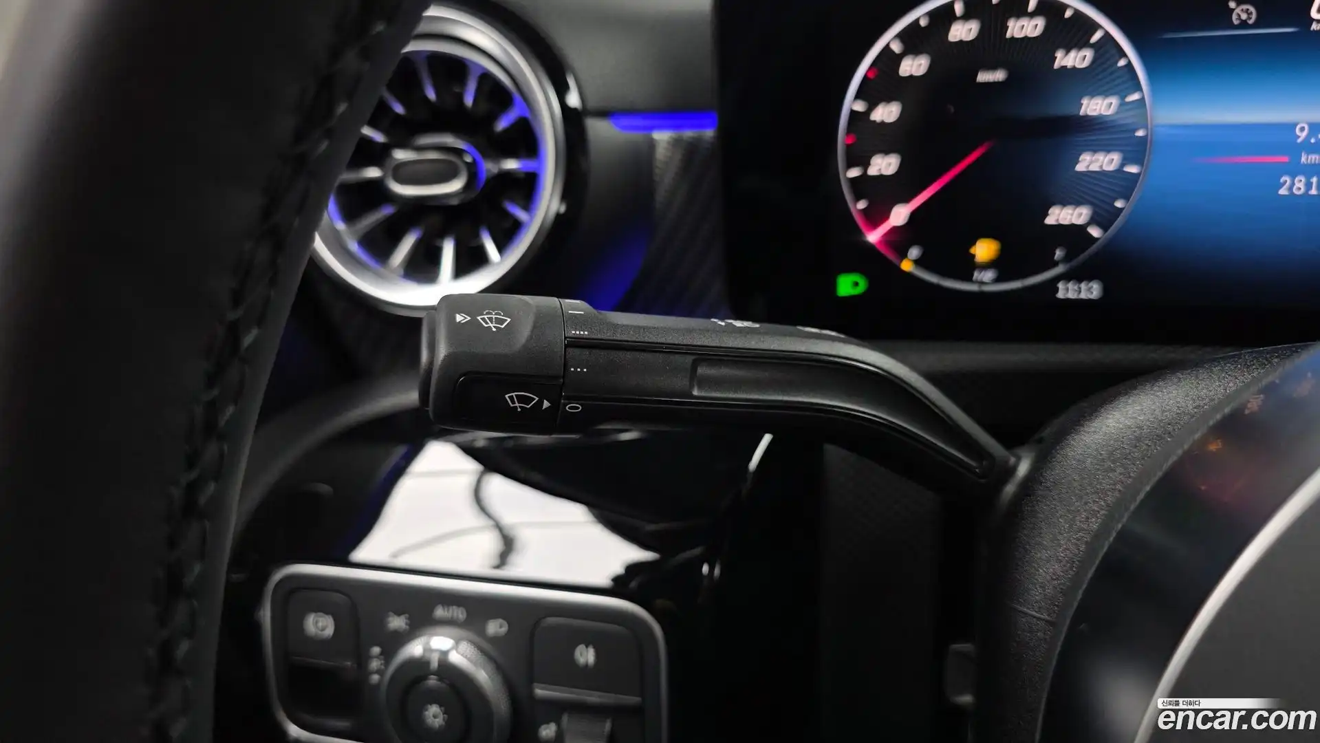A-Class Mercedes-Benz 2025.6-OPTION-041