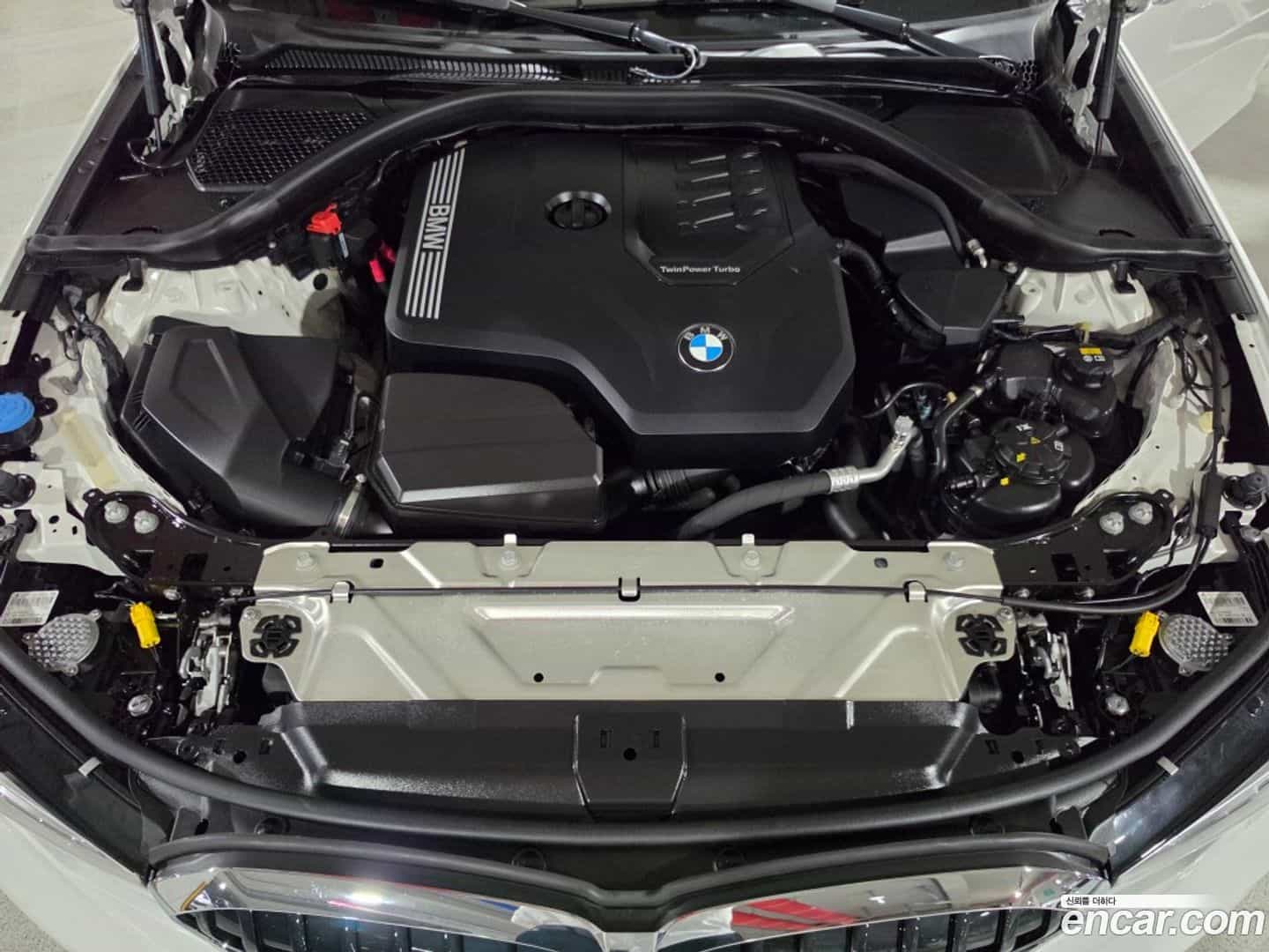 3-Series BMW 2021.10-OUTER-006