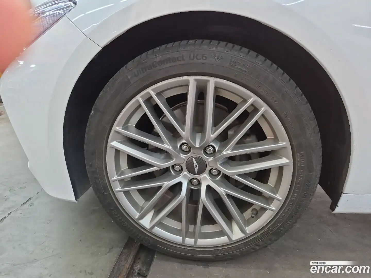 G70 Genesis 2019.7-INNER-009