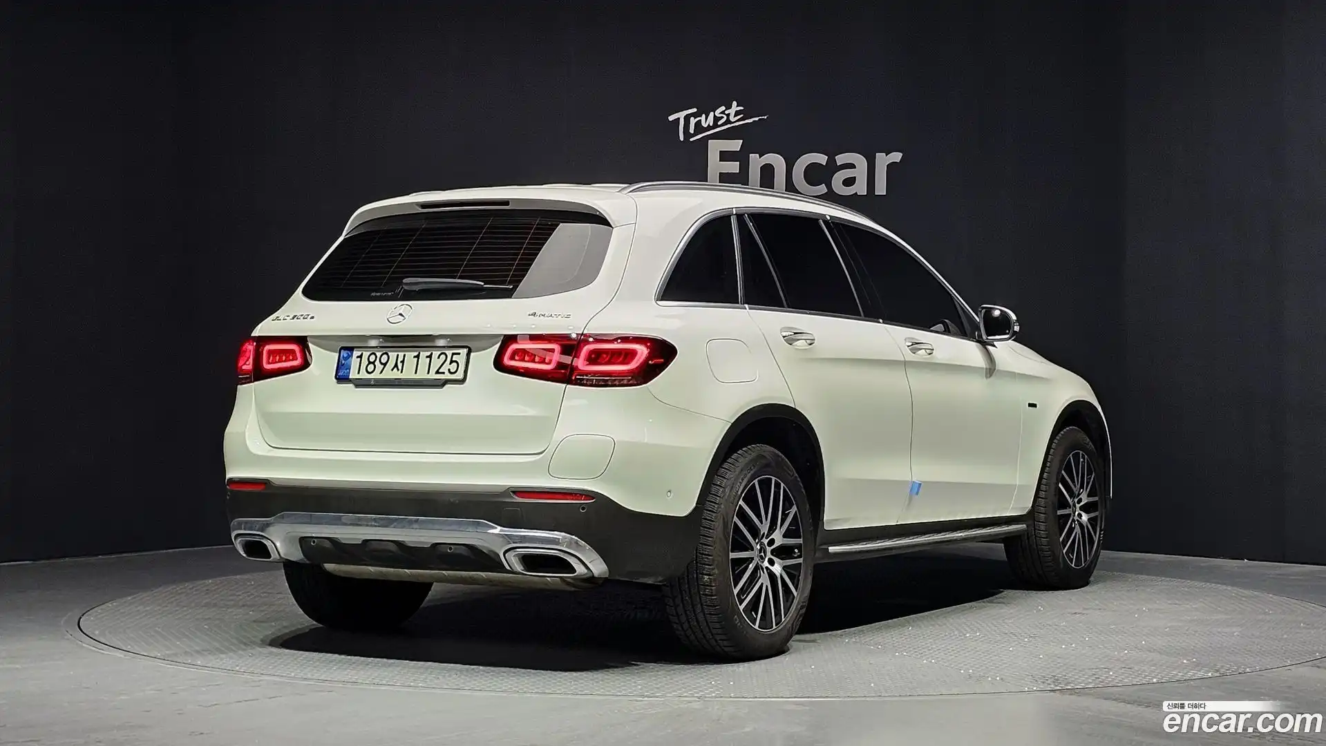 GLC-Class Mercedes-Benz 2021.5-OUTER-002
