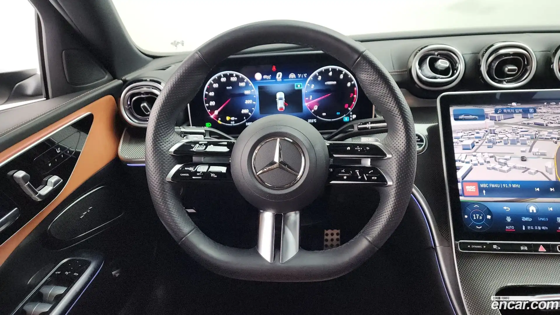 C-Class Mercedes-Benz 2023.1-OPTION-016