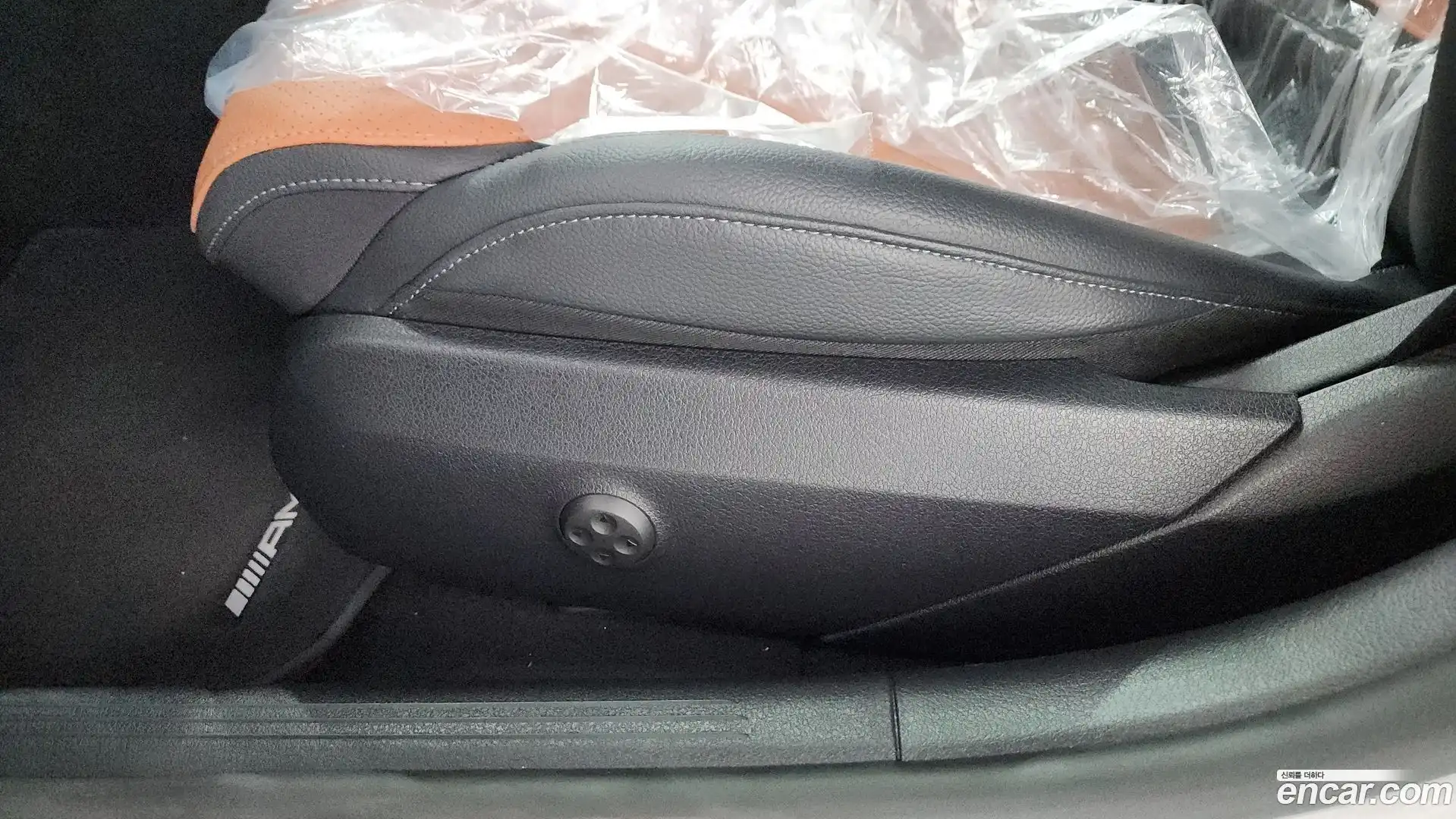 C-Class Mercedes-Benz 2023.1-OPTION-044