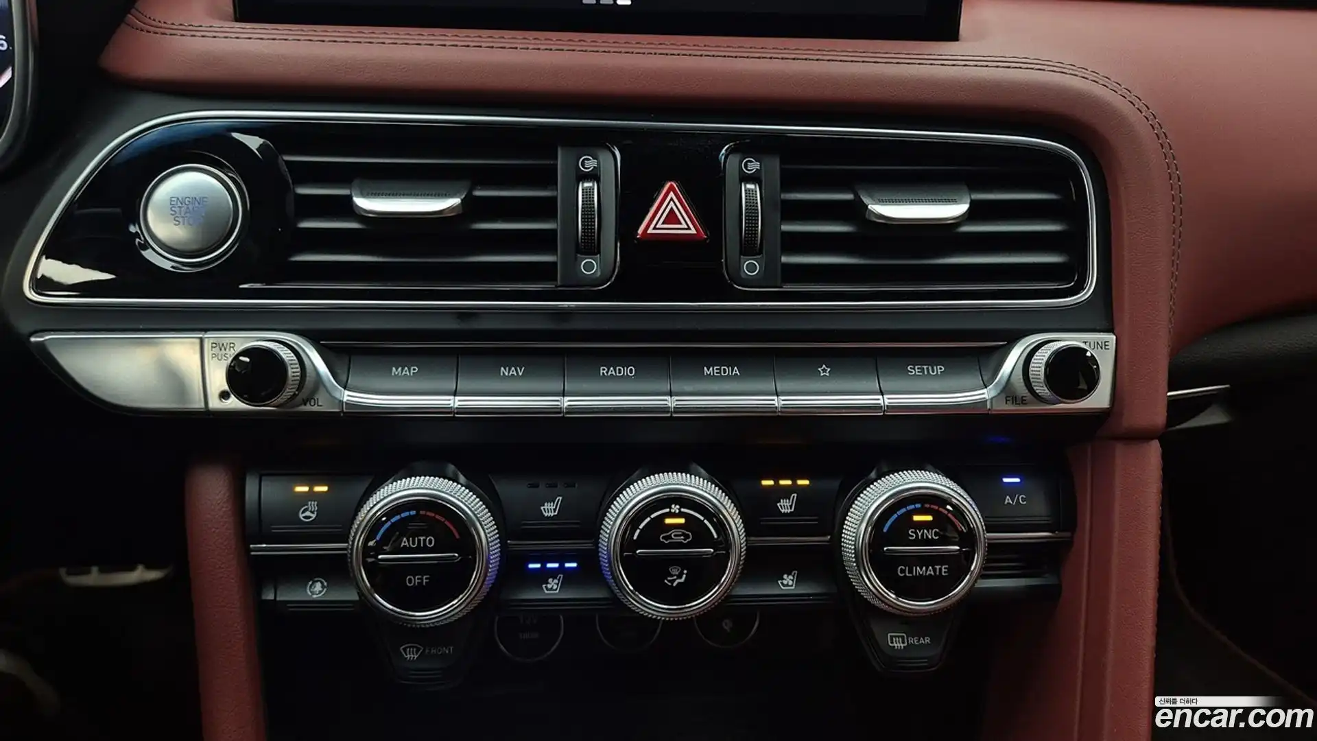G70 Genesis 2021.11-INNER-009