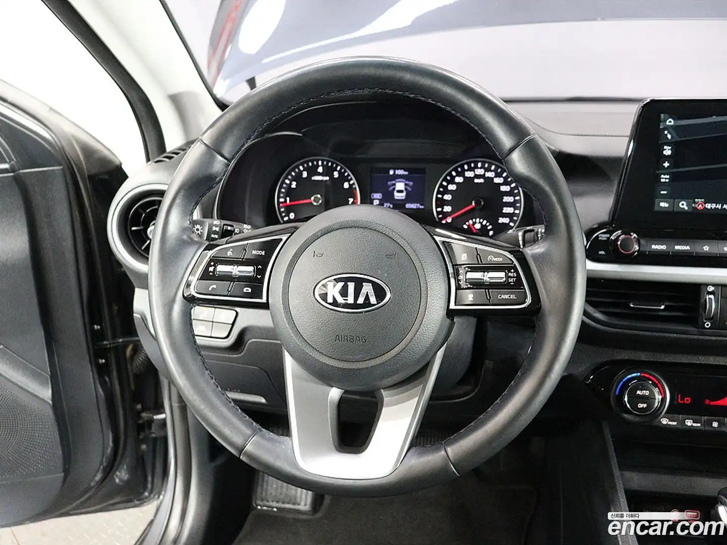 K3 Kia 2019.2-INNER-007