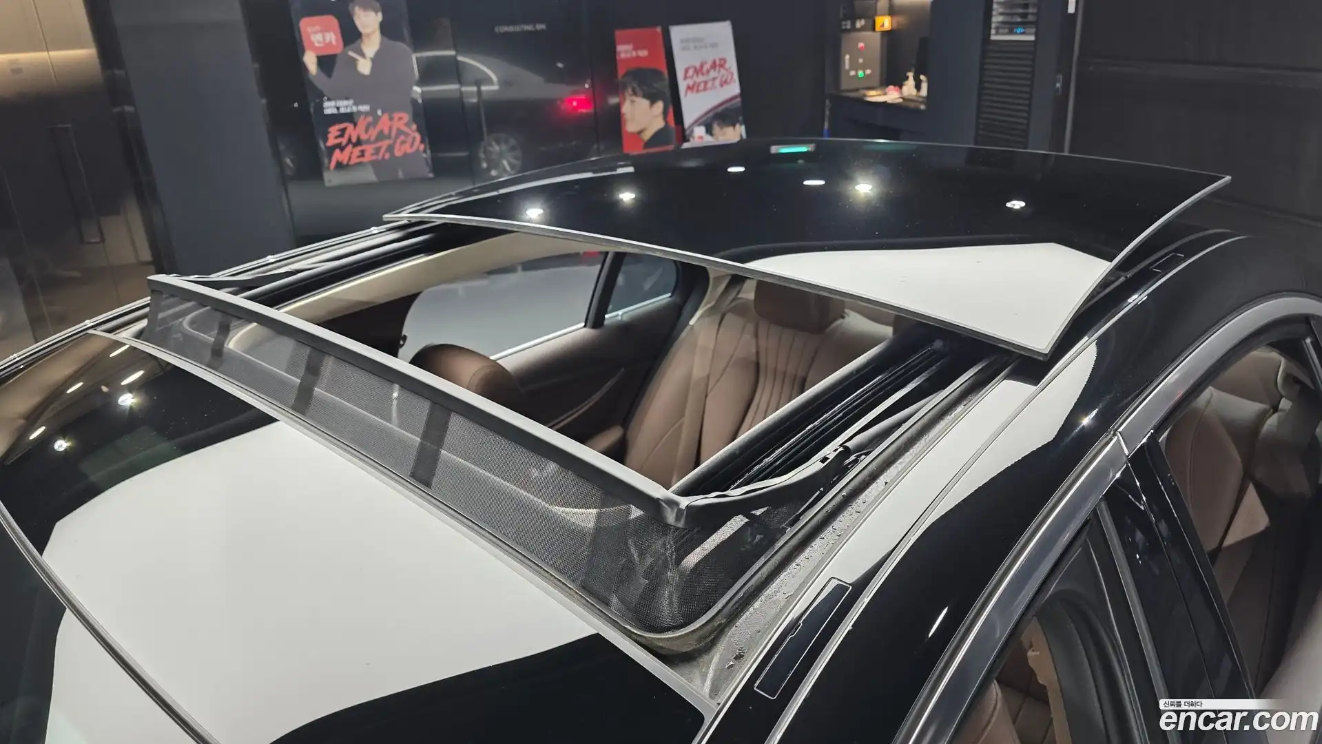 E-Class Mercedes-Benz 2019.6-OPTION-020
