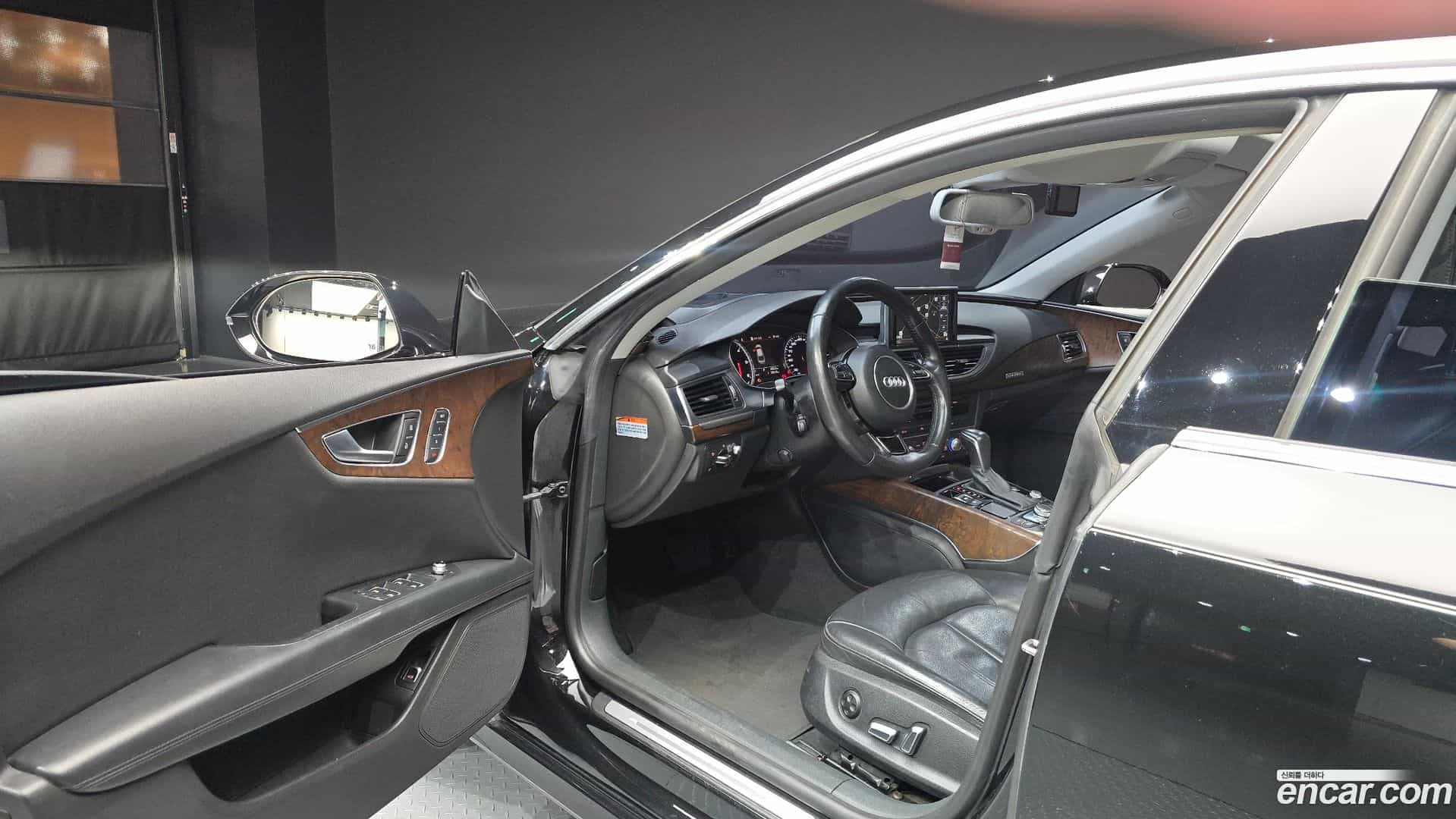 A7 Audi 2015.8-INNER-010