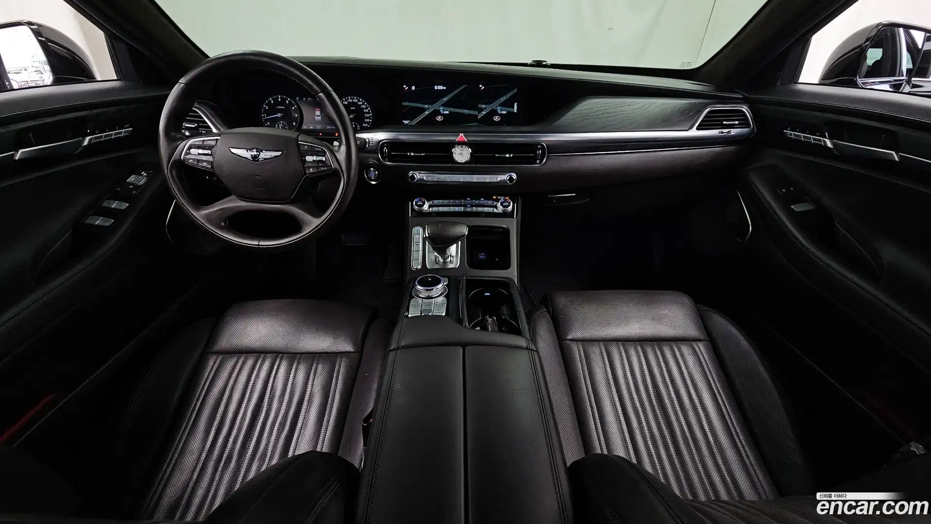 G90 Genesis 2019.0-INNER-007