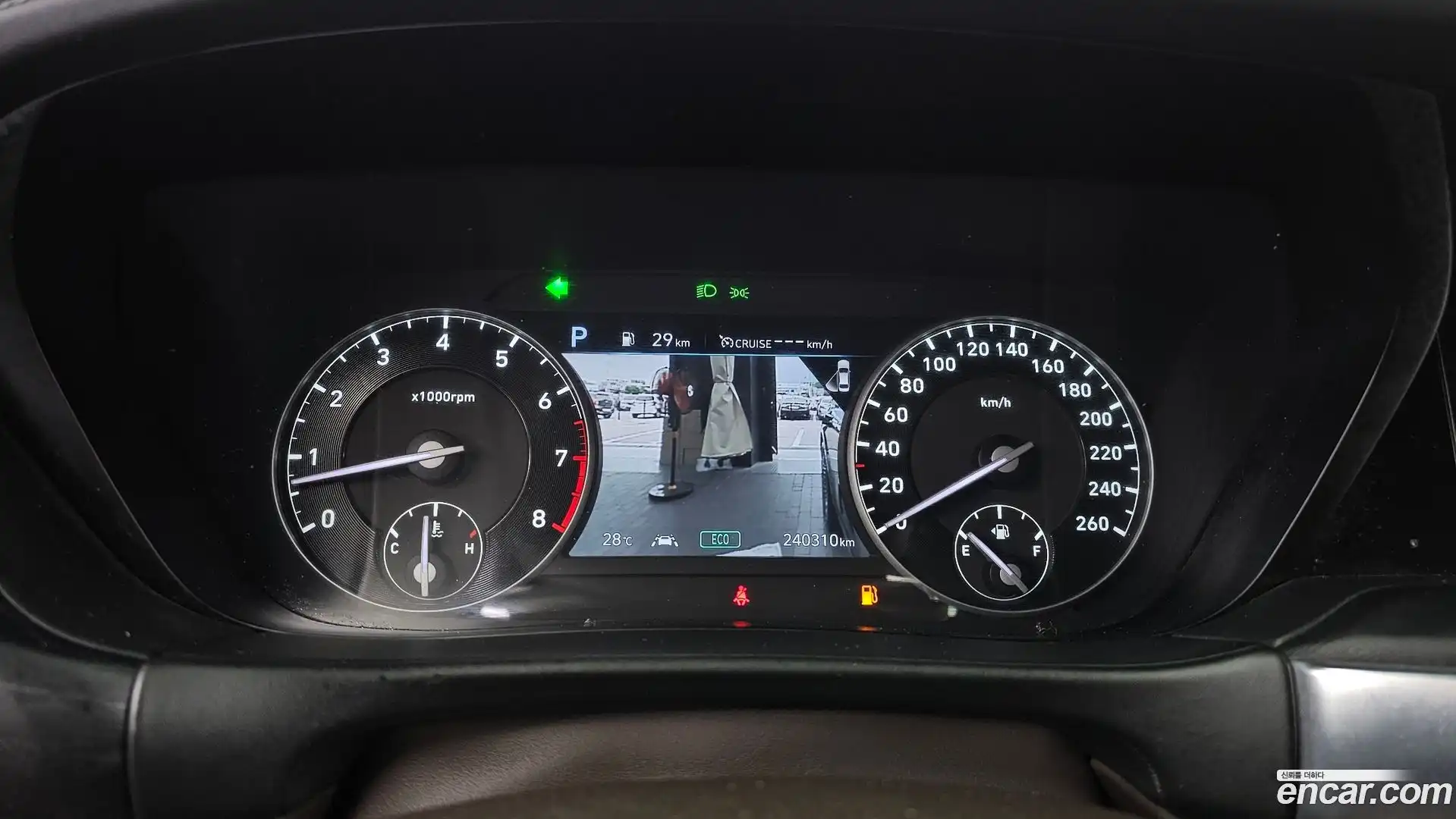 G90 Genesis 2019.0-INNER-008