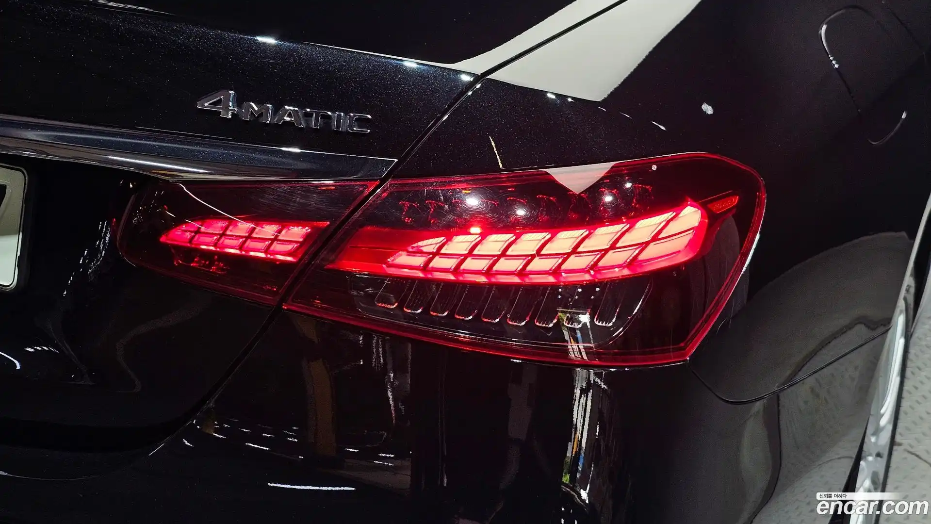 E-Class Mercedes-Benz 2021.7-OUTER-033
